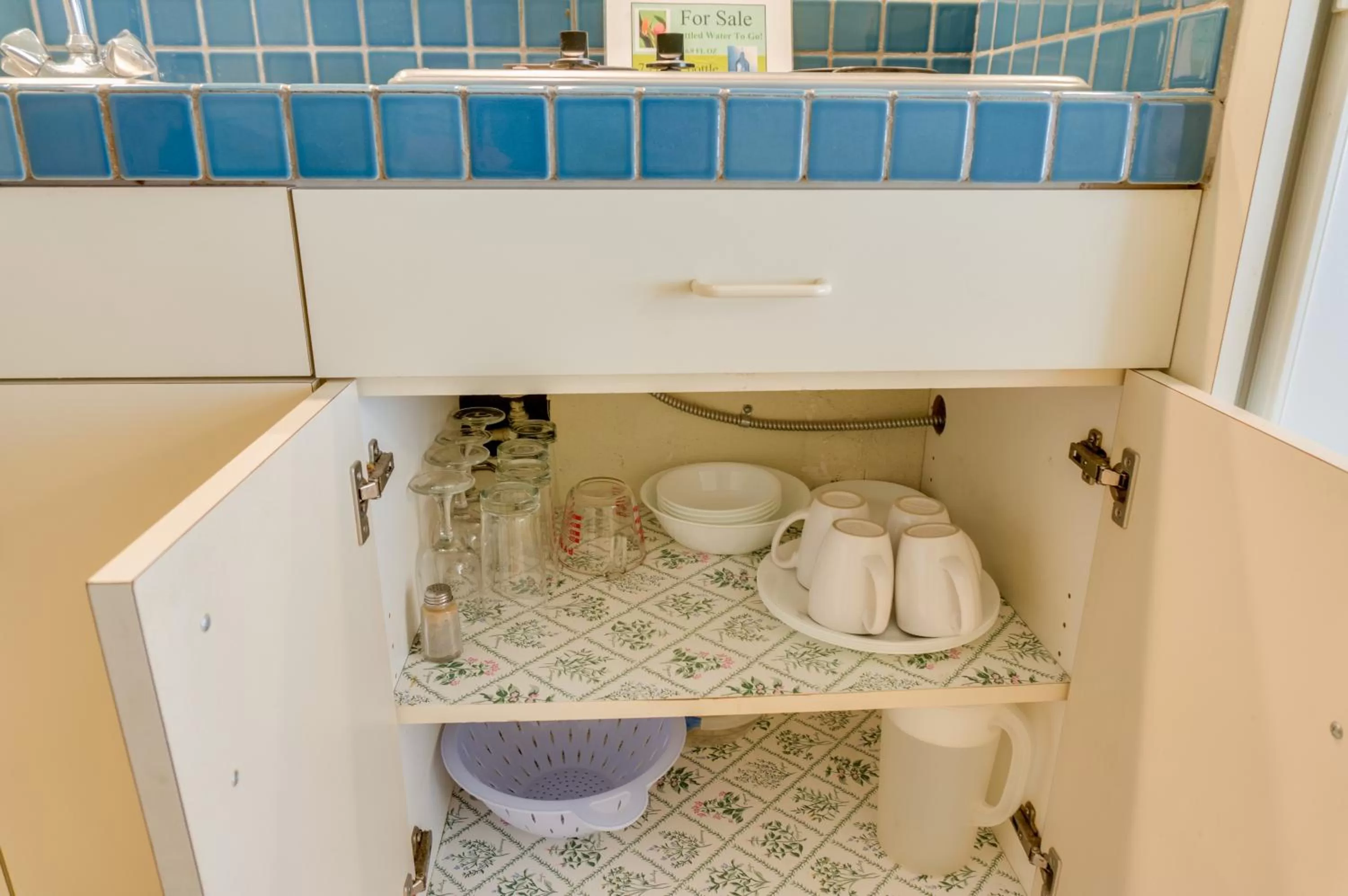 Other in Kuhio Banyan Hotel (with Kitchenettes)