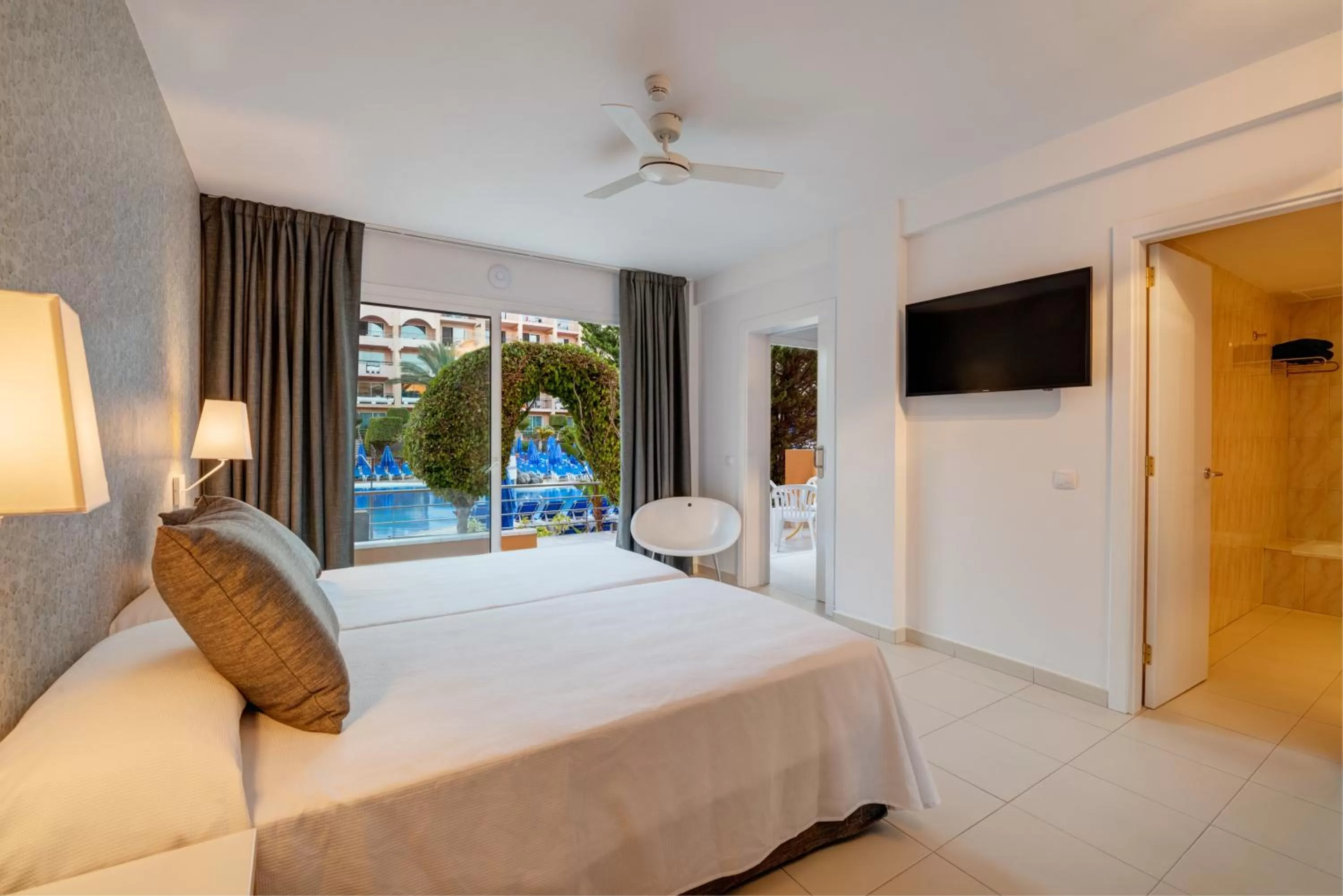 Suite with Pool View (2 Adults) in Mirador Maspalomas by Dunas