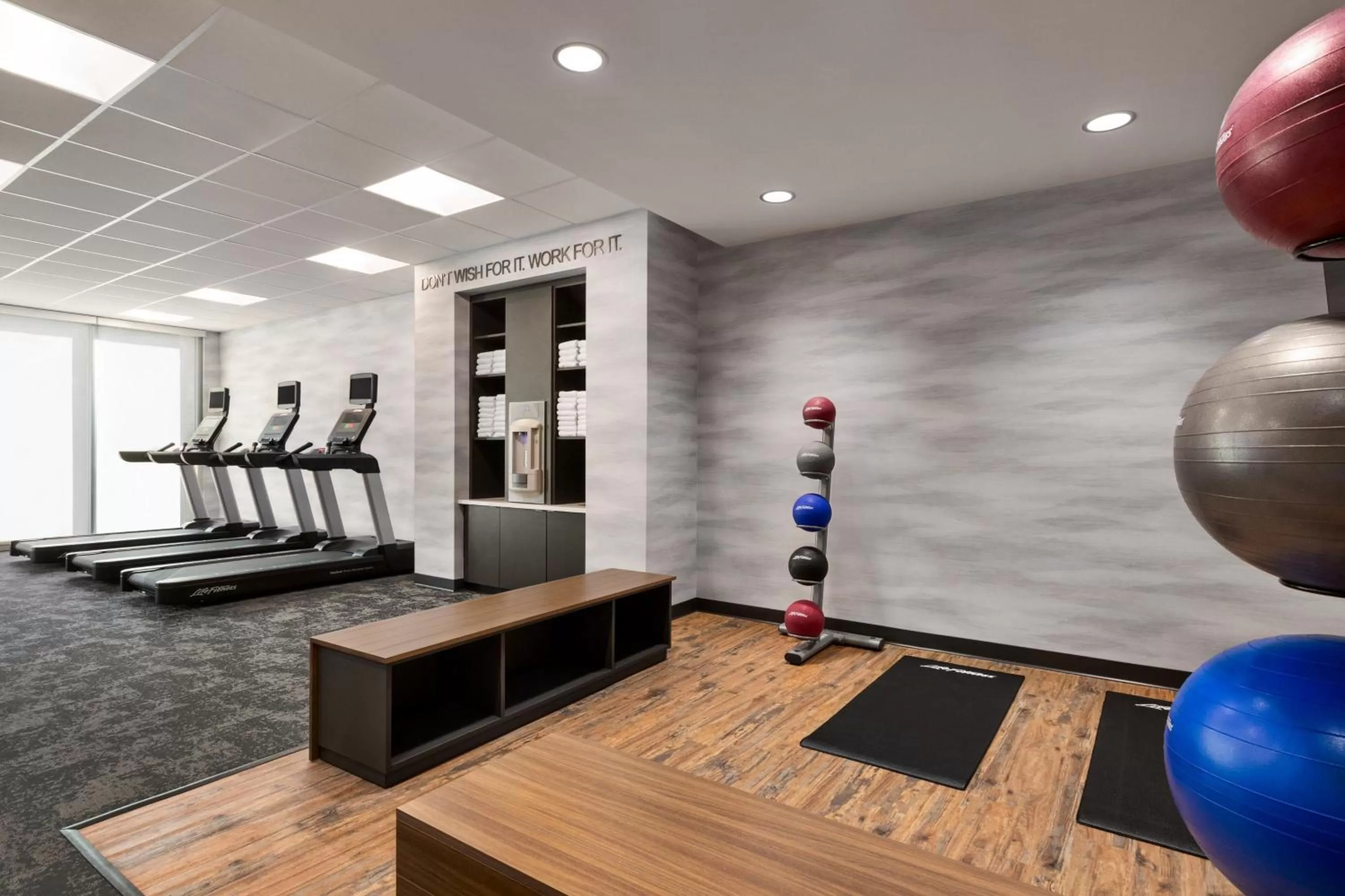 Fitness centre/facilities in Fairfield by Marriott Inn & Suites Bonita Springs