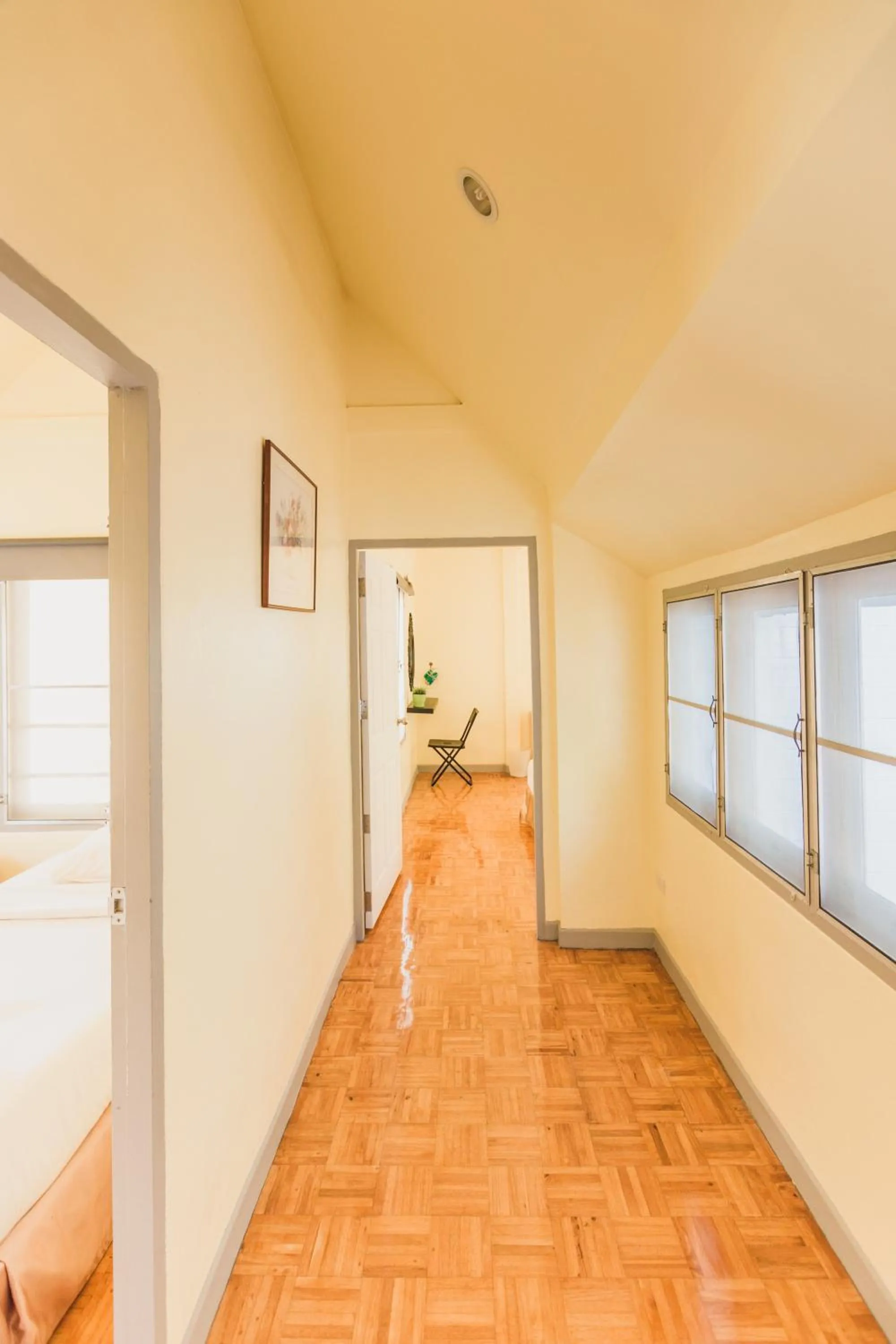 Property building, Bed in Brookside Valley Resort