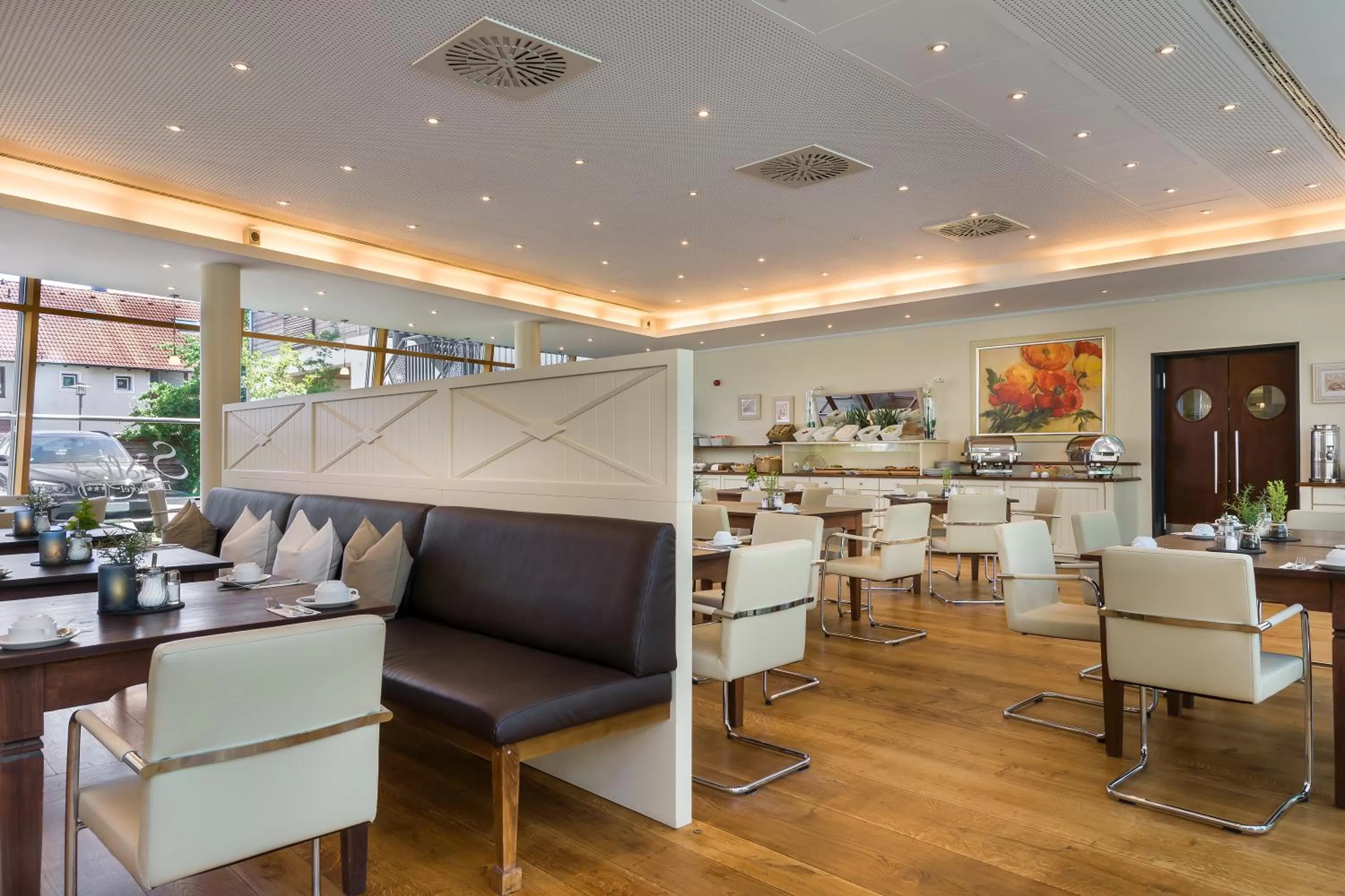 Restaurant/places to eat in Novum Hotel Seidlhof München