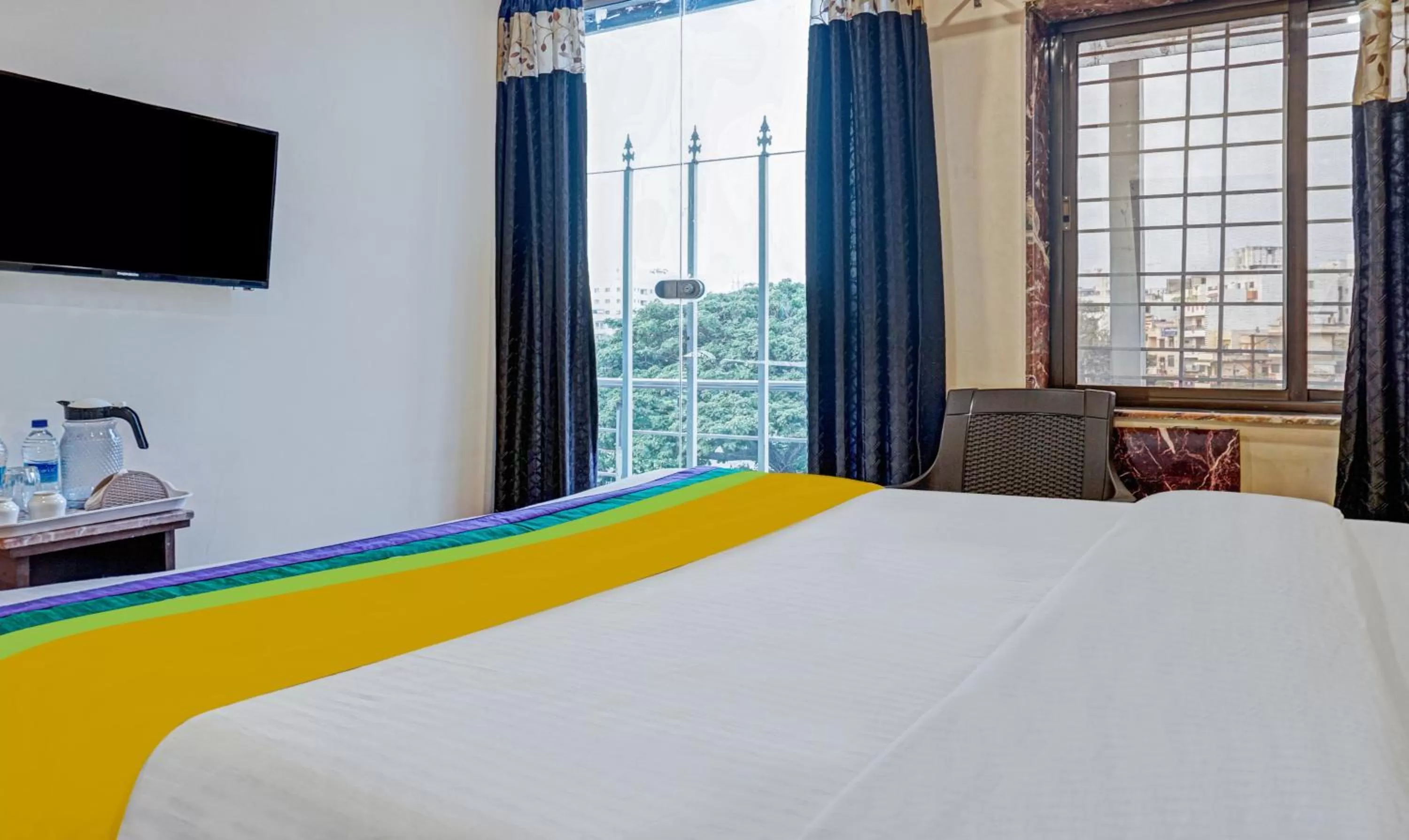 Bedroom, Bed in Itsy By Treebo - Punest