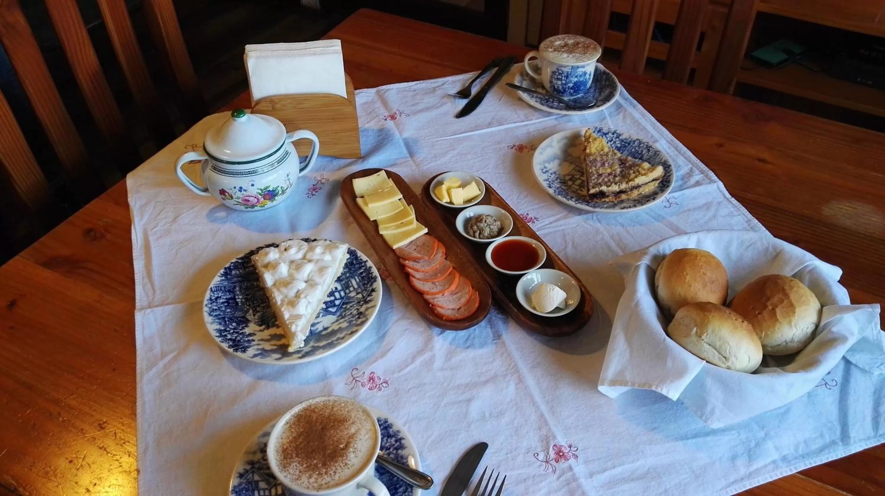 Breakfast in Hostal Triwe