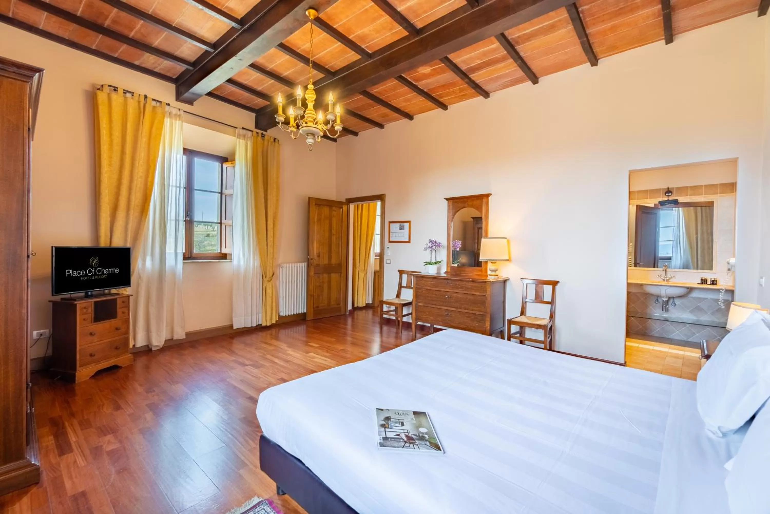 Bedroom, Bed in Certosa di Pontignano Residenza d'Epoca - Place of Charme