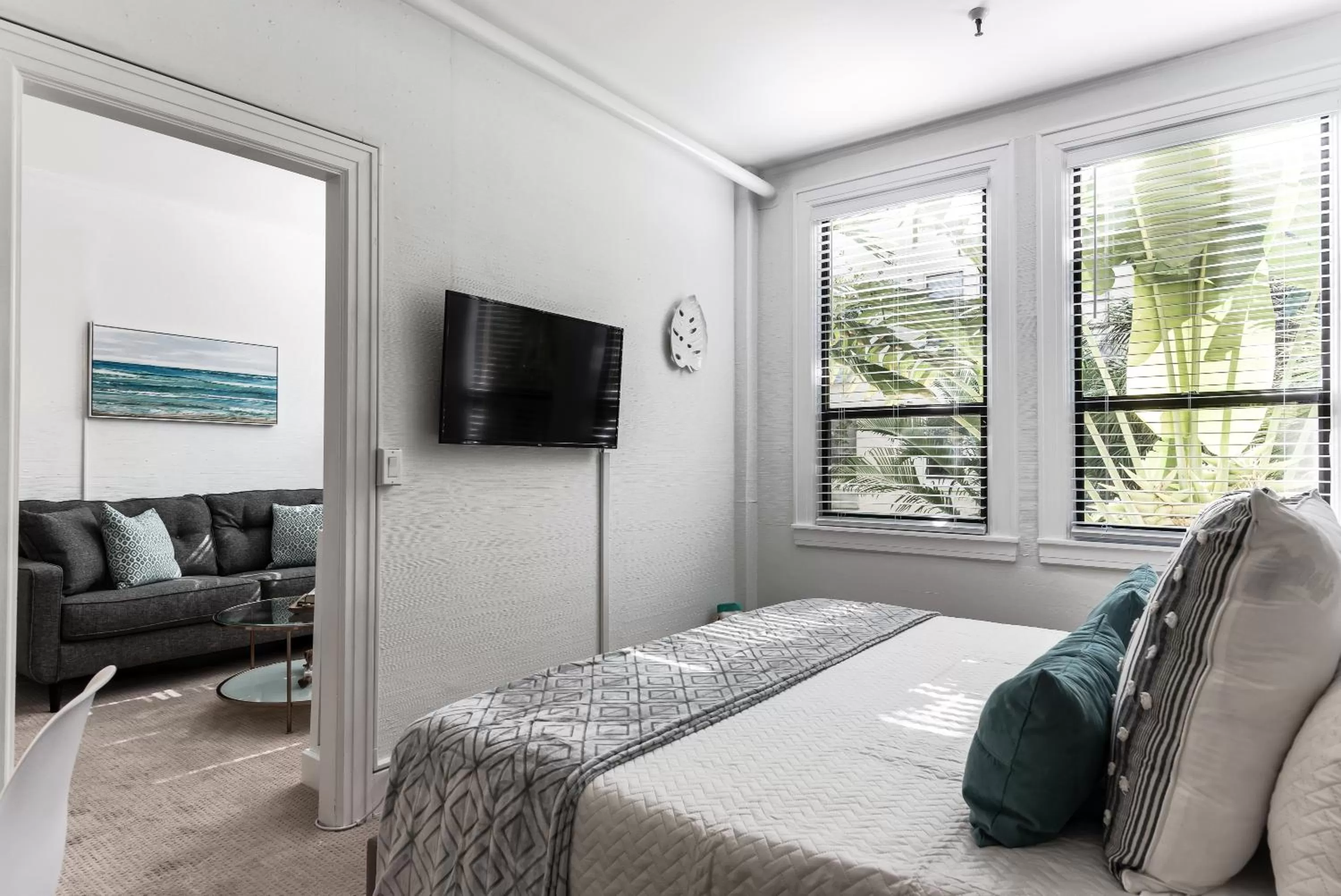 Bed in Tropicals of Palm Beach