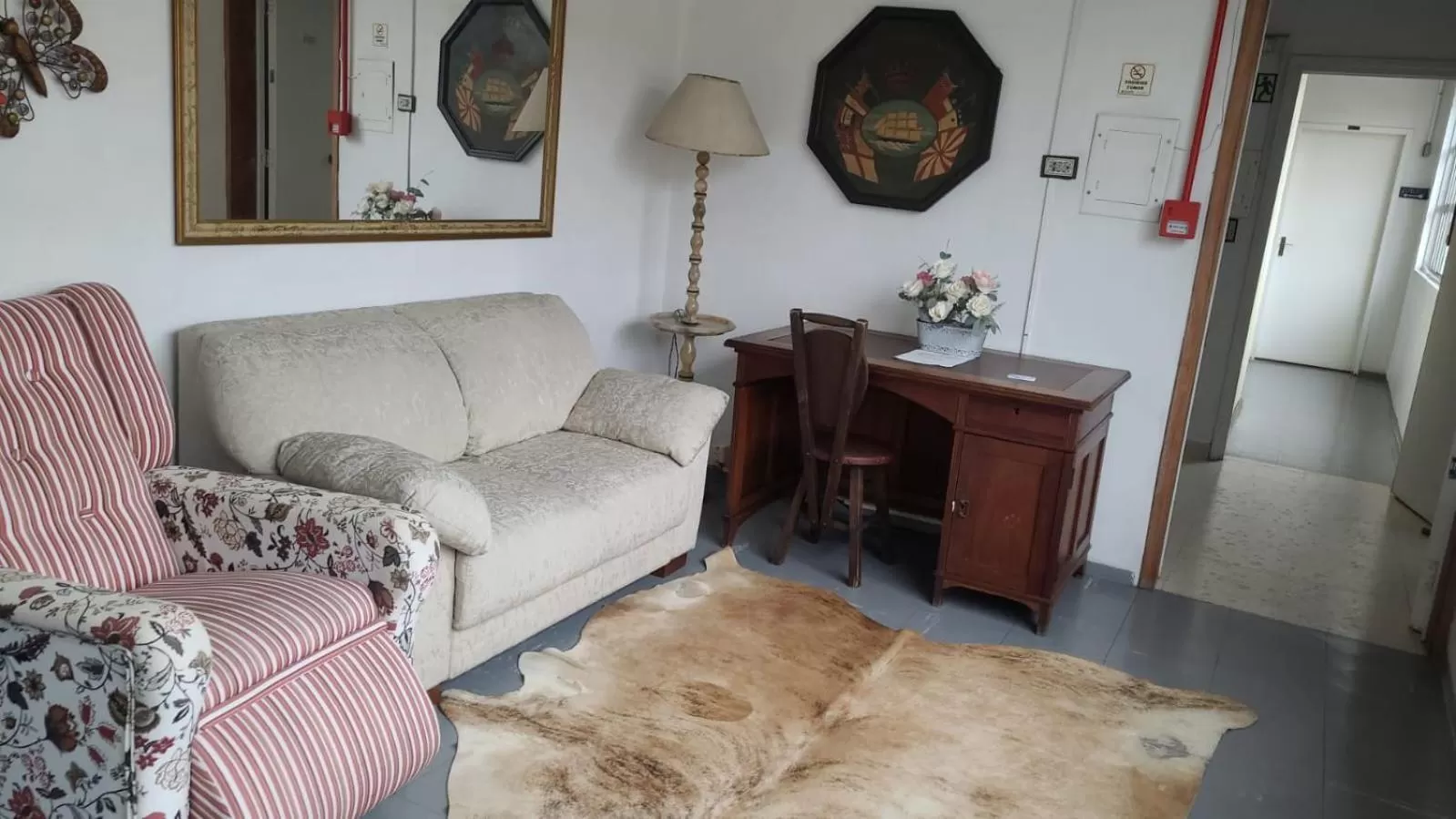 Living room, Seating Area in Taufik Hotel