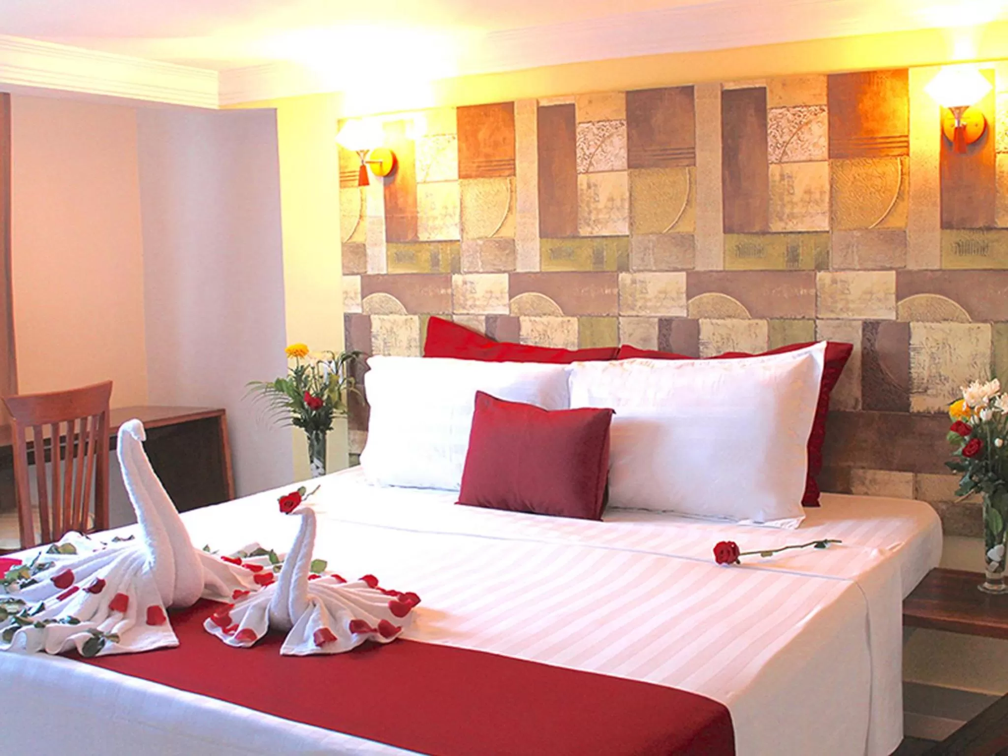 Bed in Angkor International Hotel