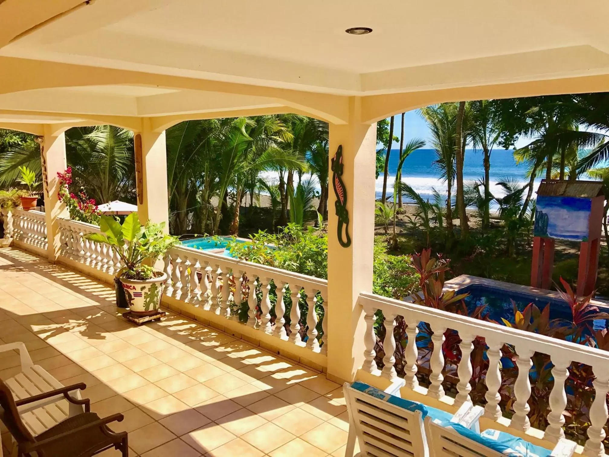 Pool View in Hotel Beachfront Vista Hermosa