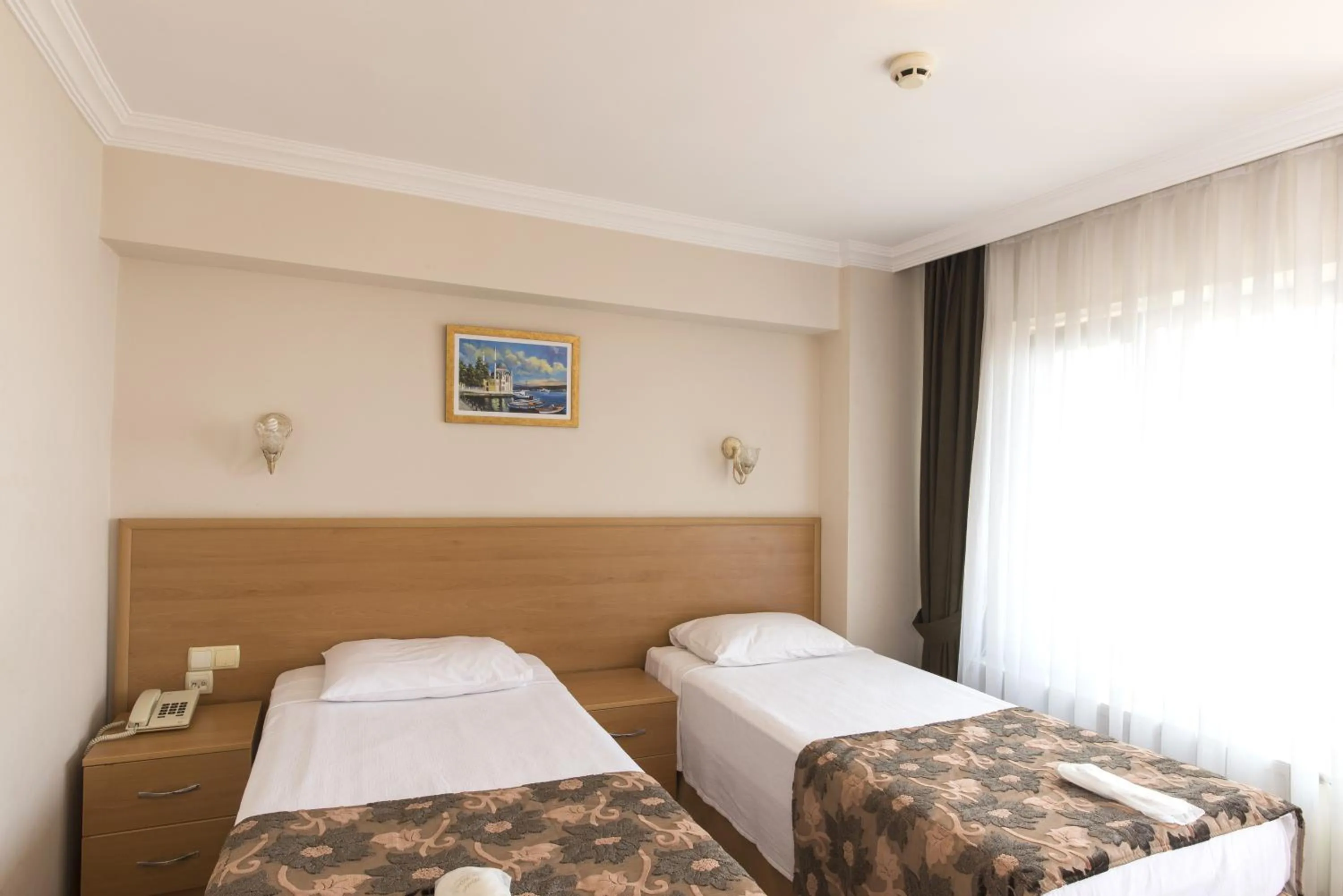 Day, Bed in Deniz Houses