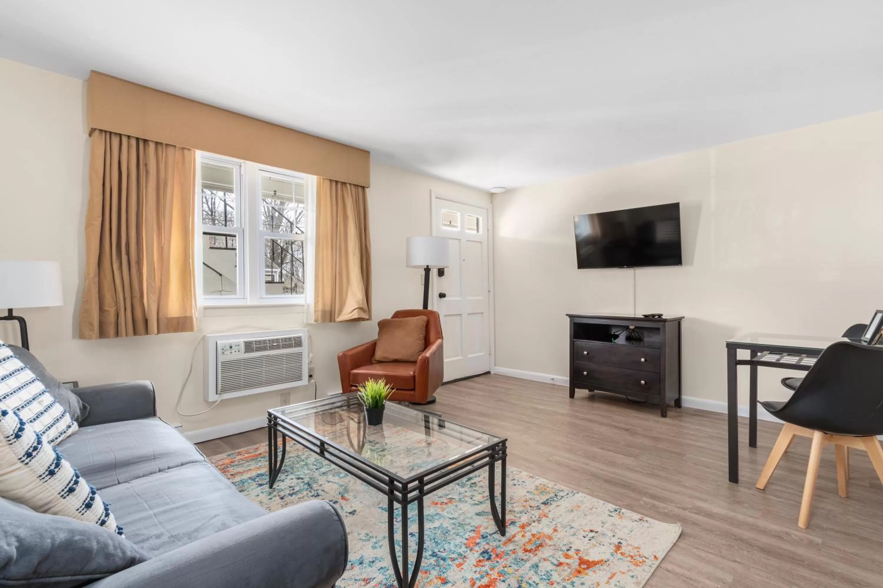 Living room in The Beverly