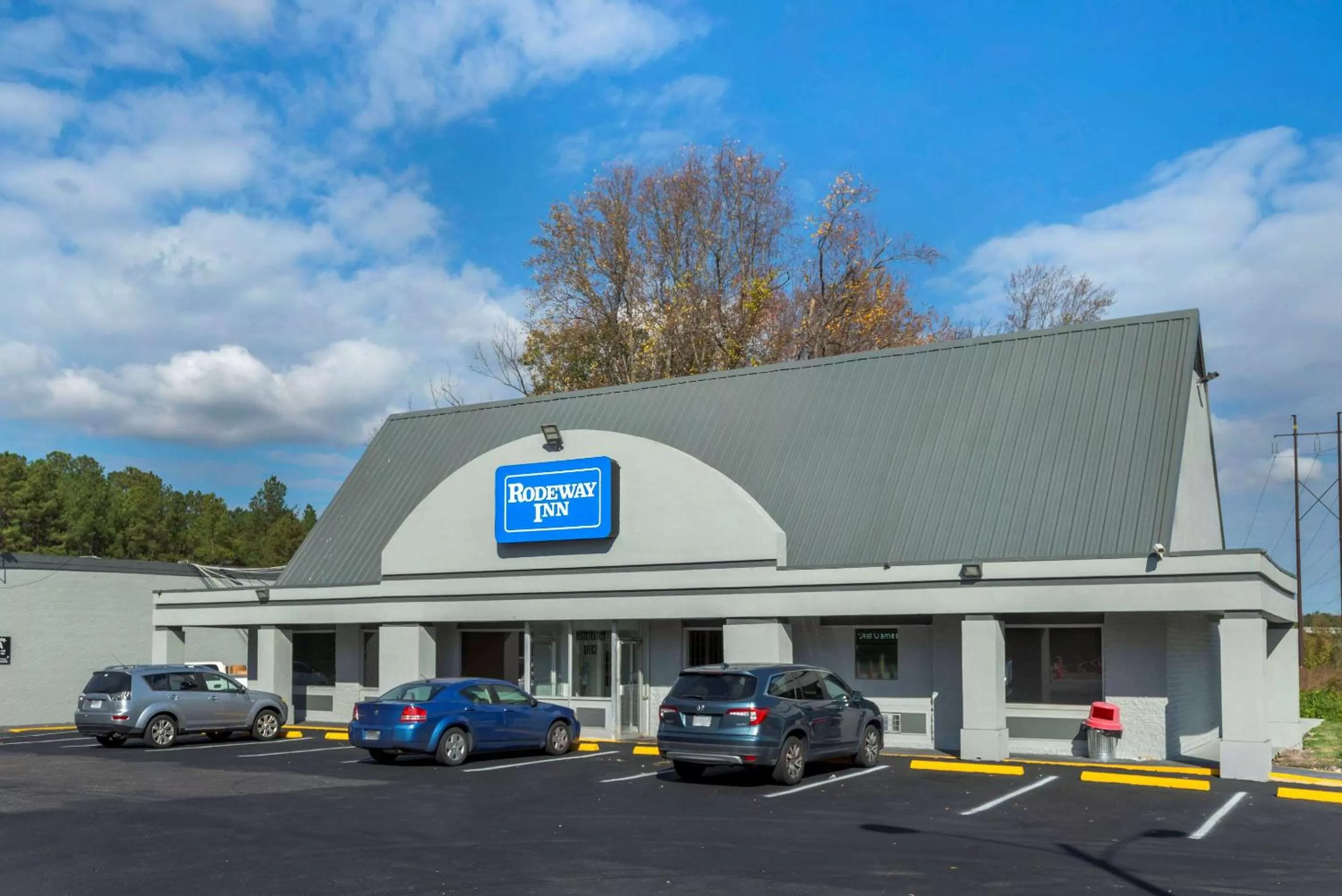 Property building in Rodeway Inn Colonial Heights I-95