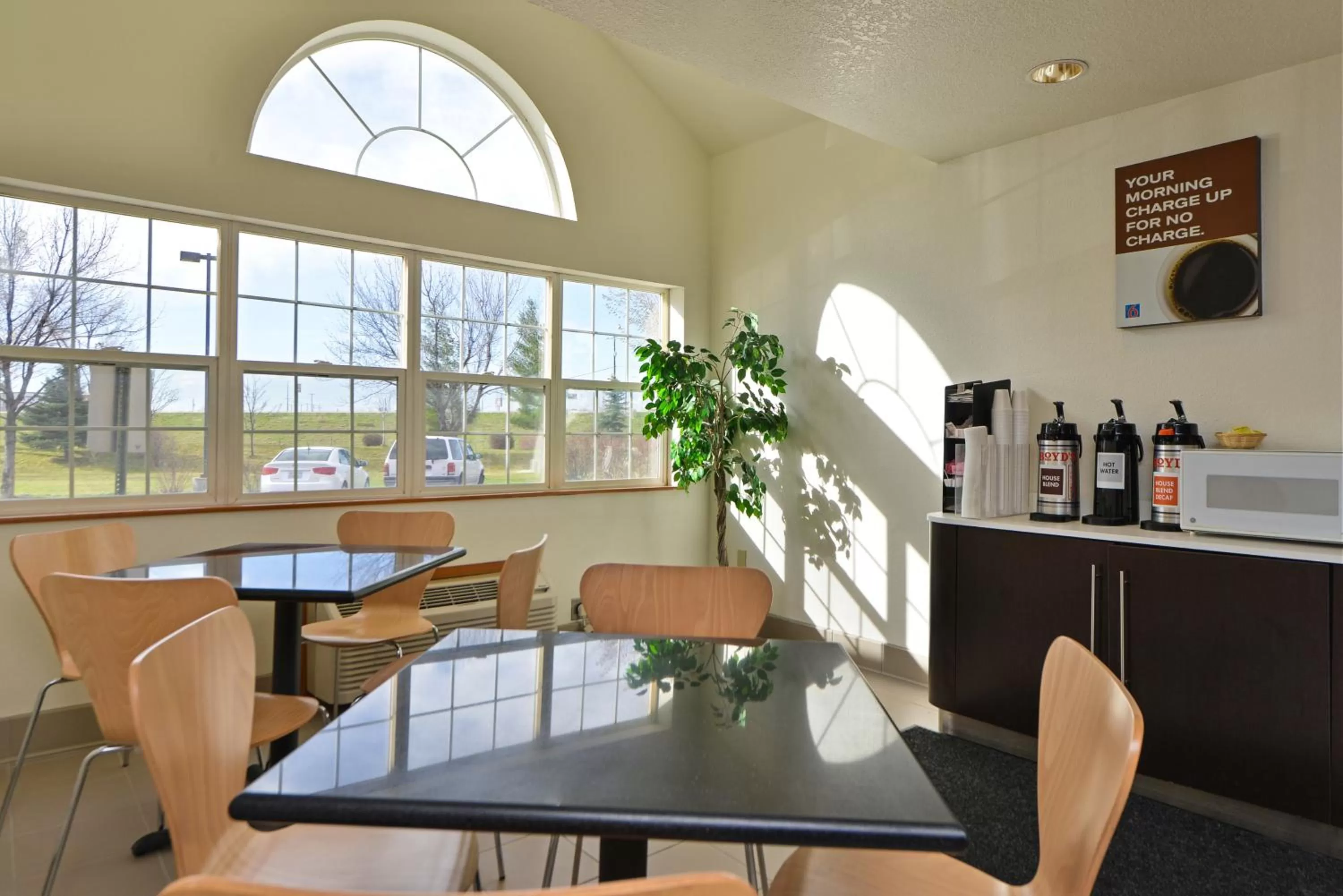 Restaurant/places to eat in Motel 6-Meridian, ID - Boise W