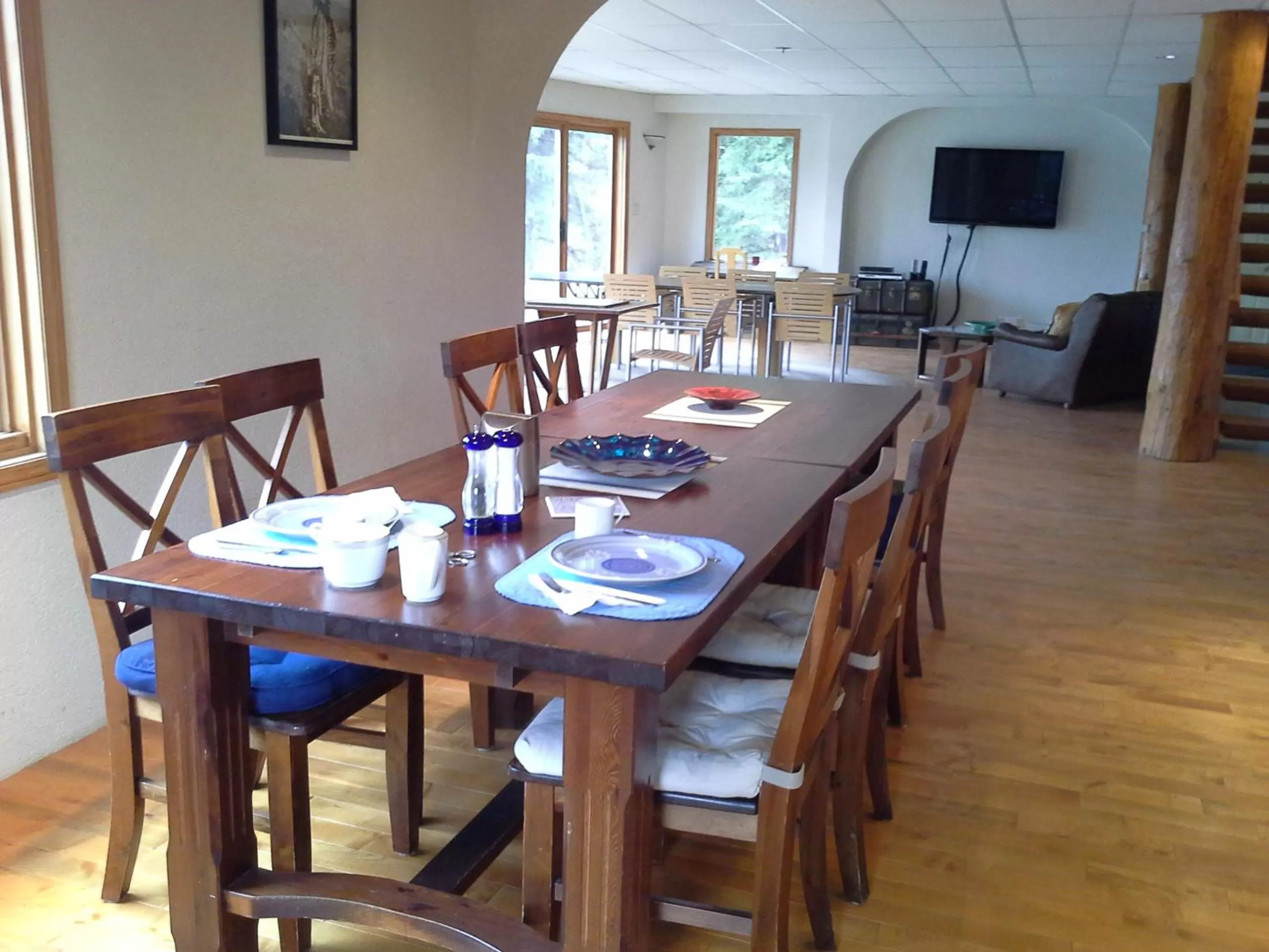 Dining area in Wettstone Guest Ranch