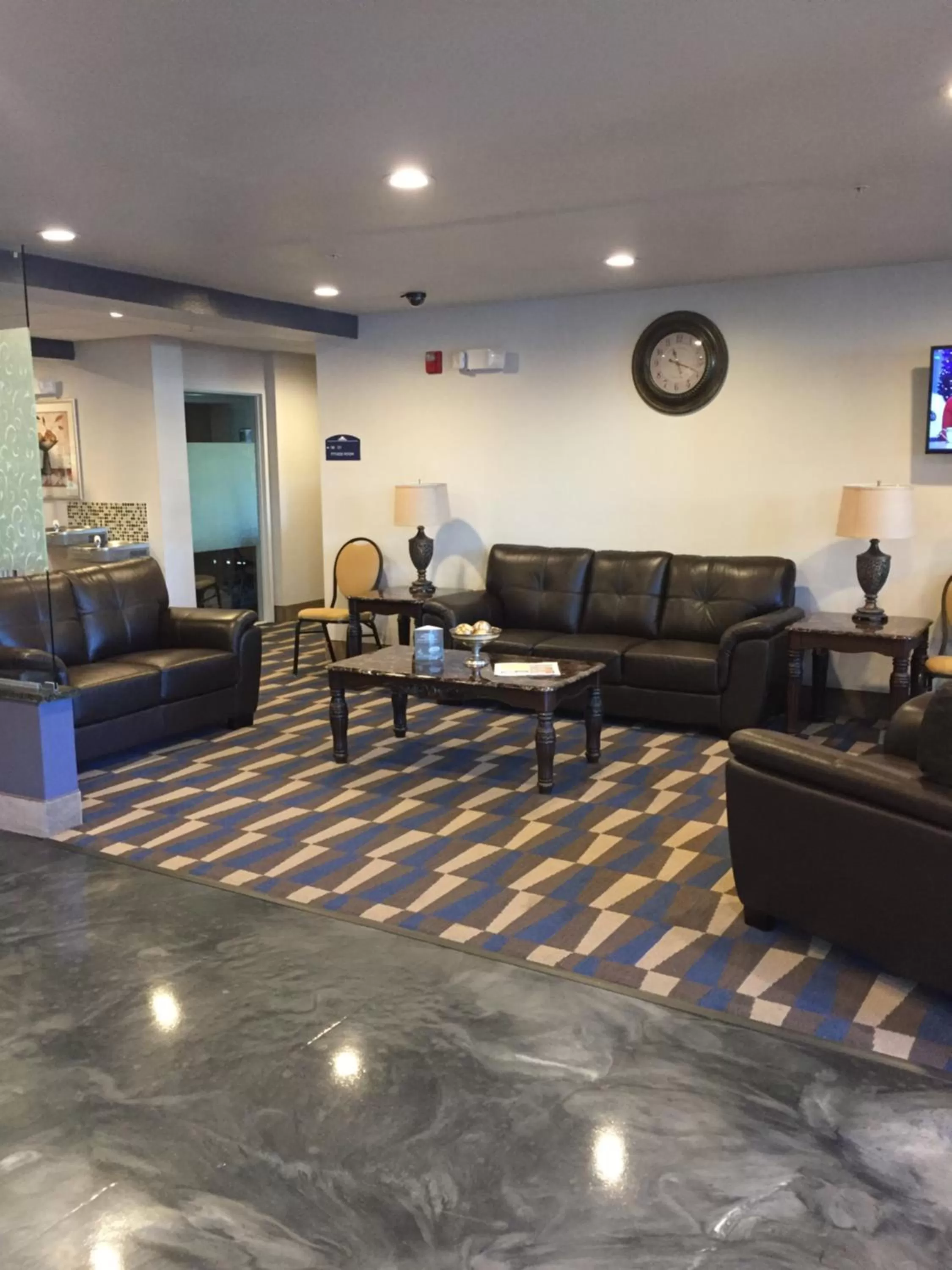 Lobby or reception in Microtel Inn & Suites by Wyndham Bremen