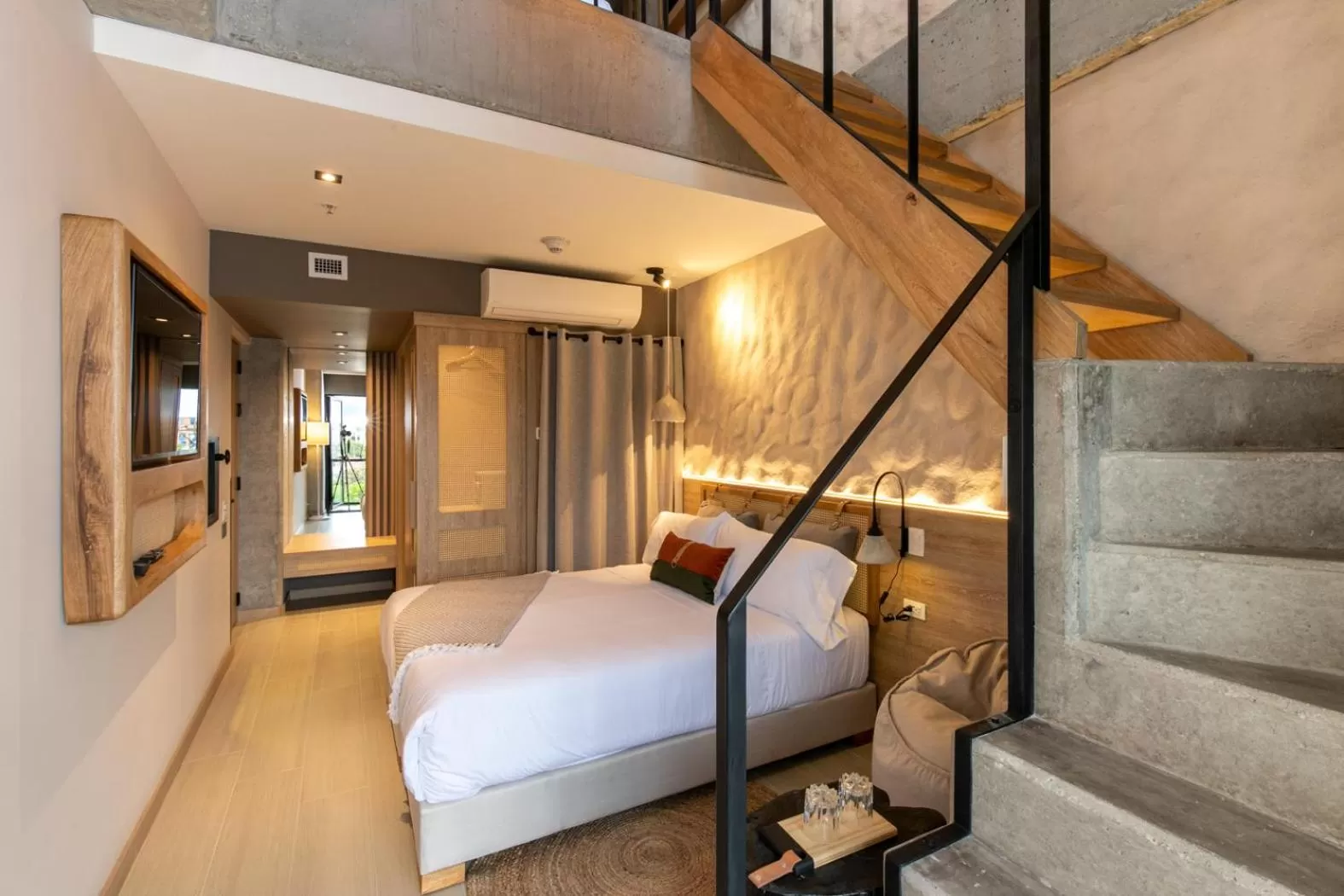 Bed in Landmark Hotel