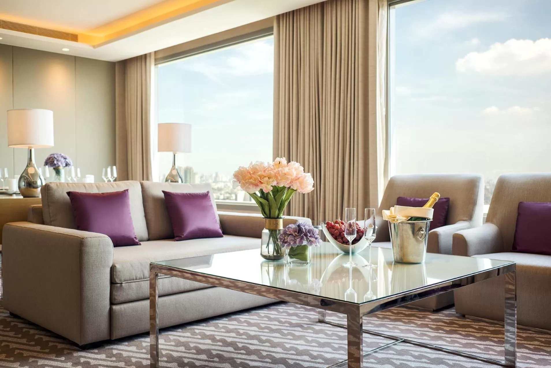 Living room in Avani Plus Riverside Bangkok Hotel