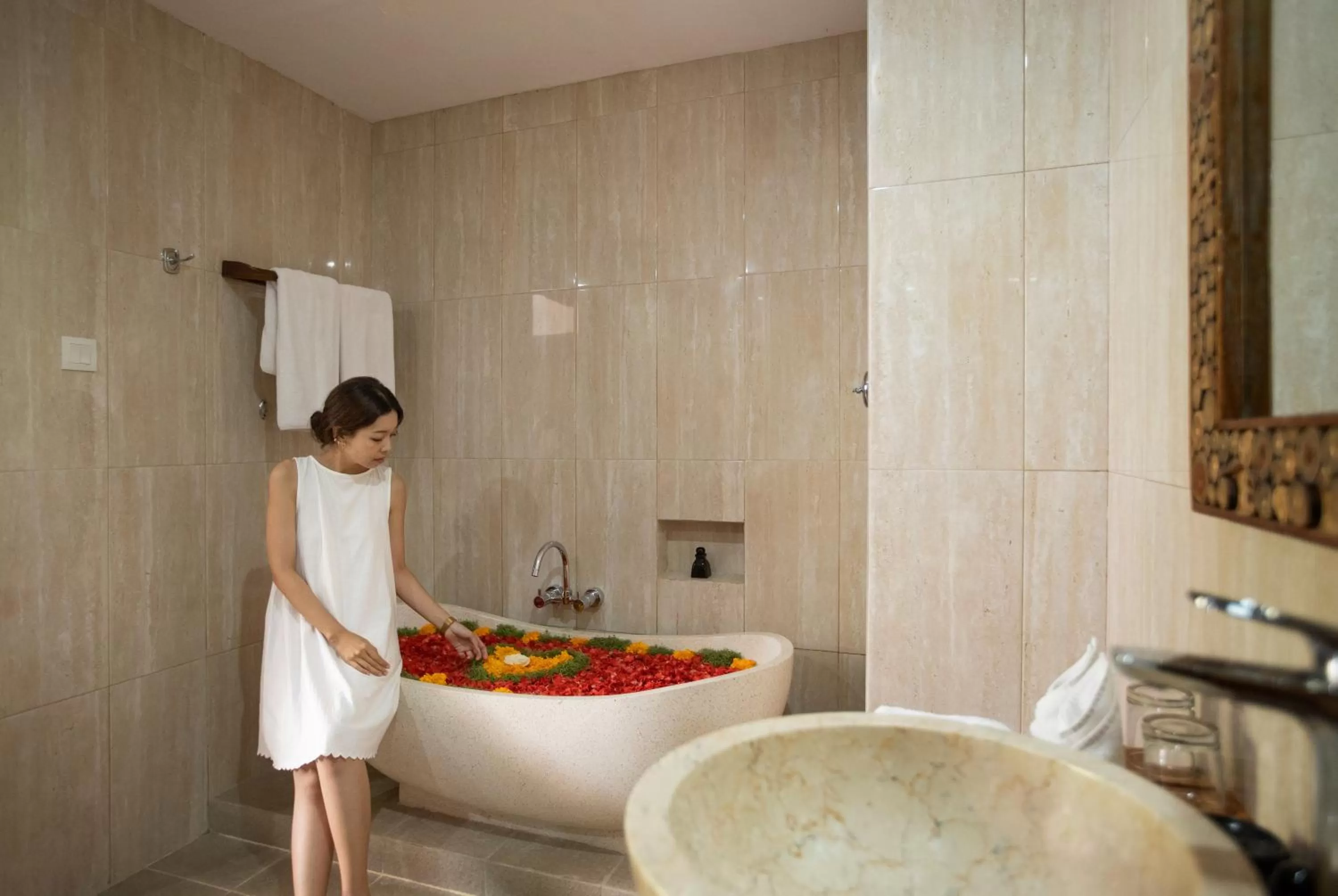 Bath in Mayura Ubud Retreat