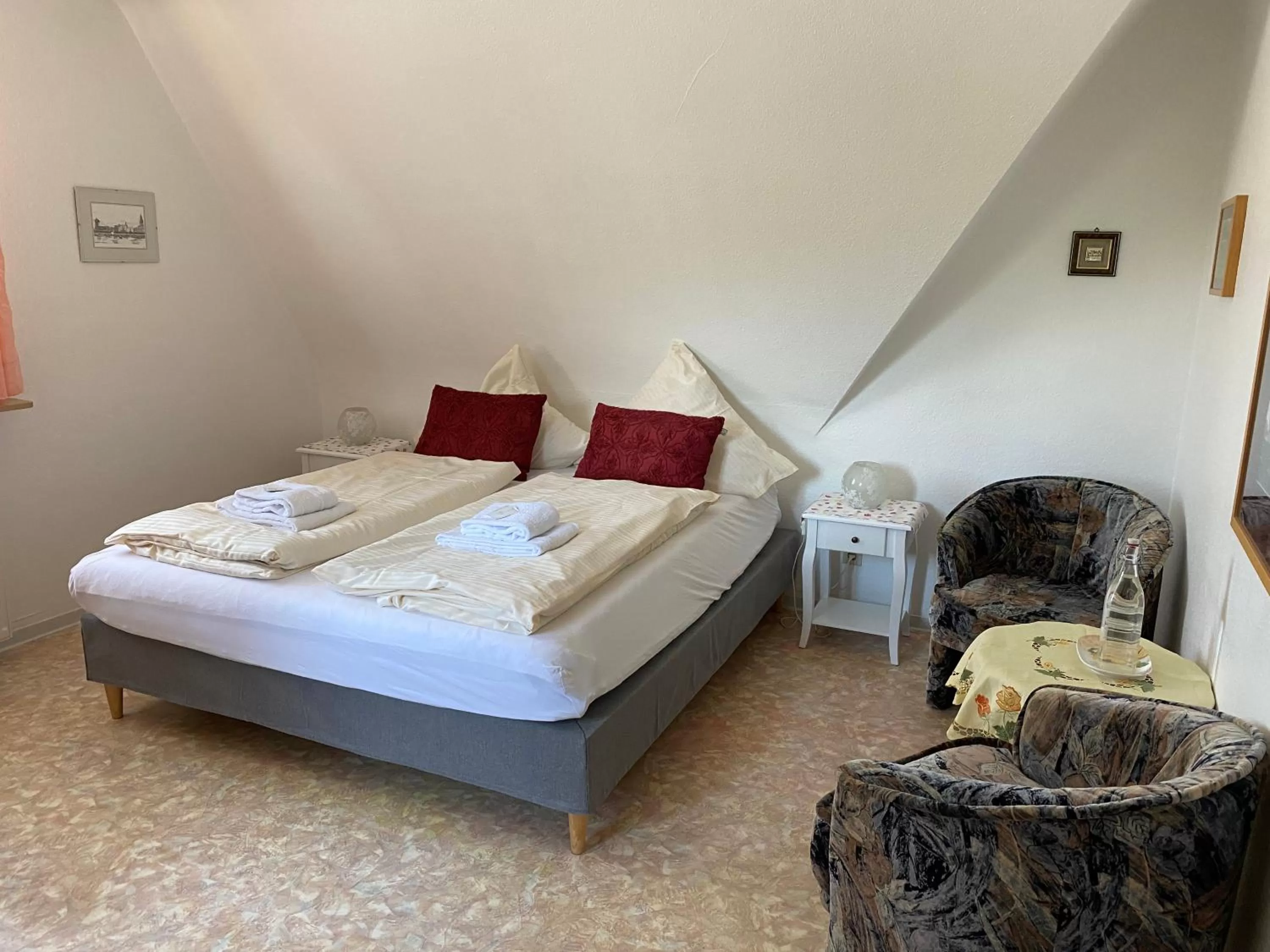 Seating area, Bed in Haus Adams - das Wohlfühl Gästehaus