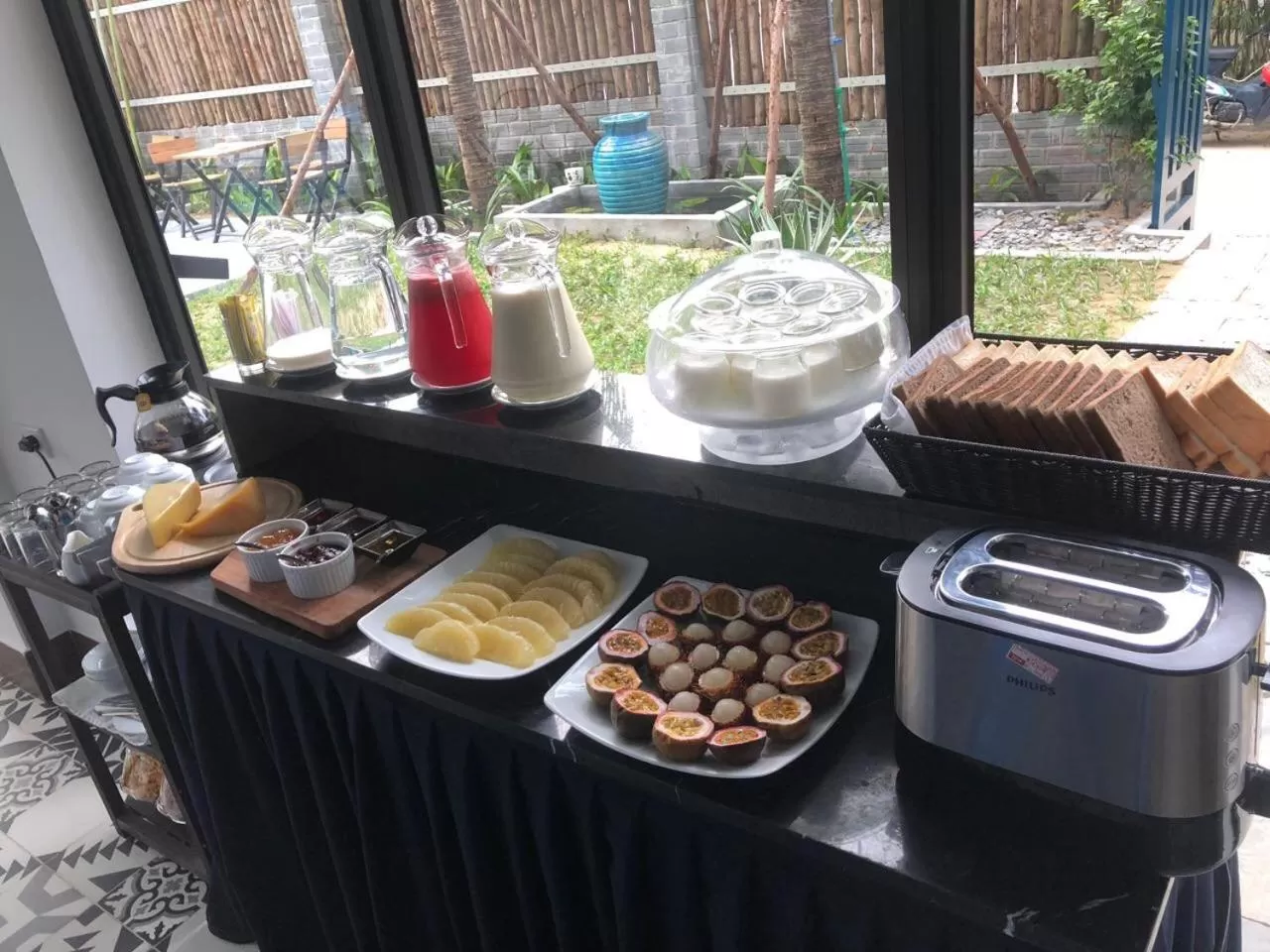 Breakfast in The Blue Alcove Hotel