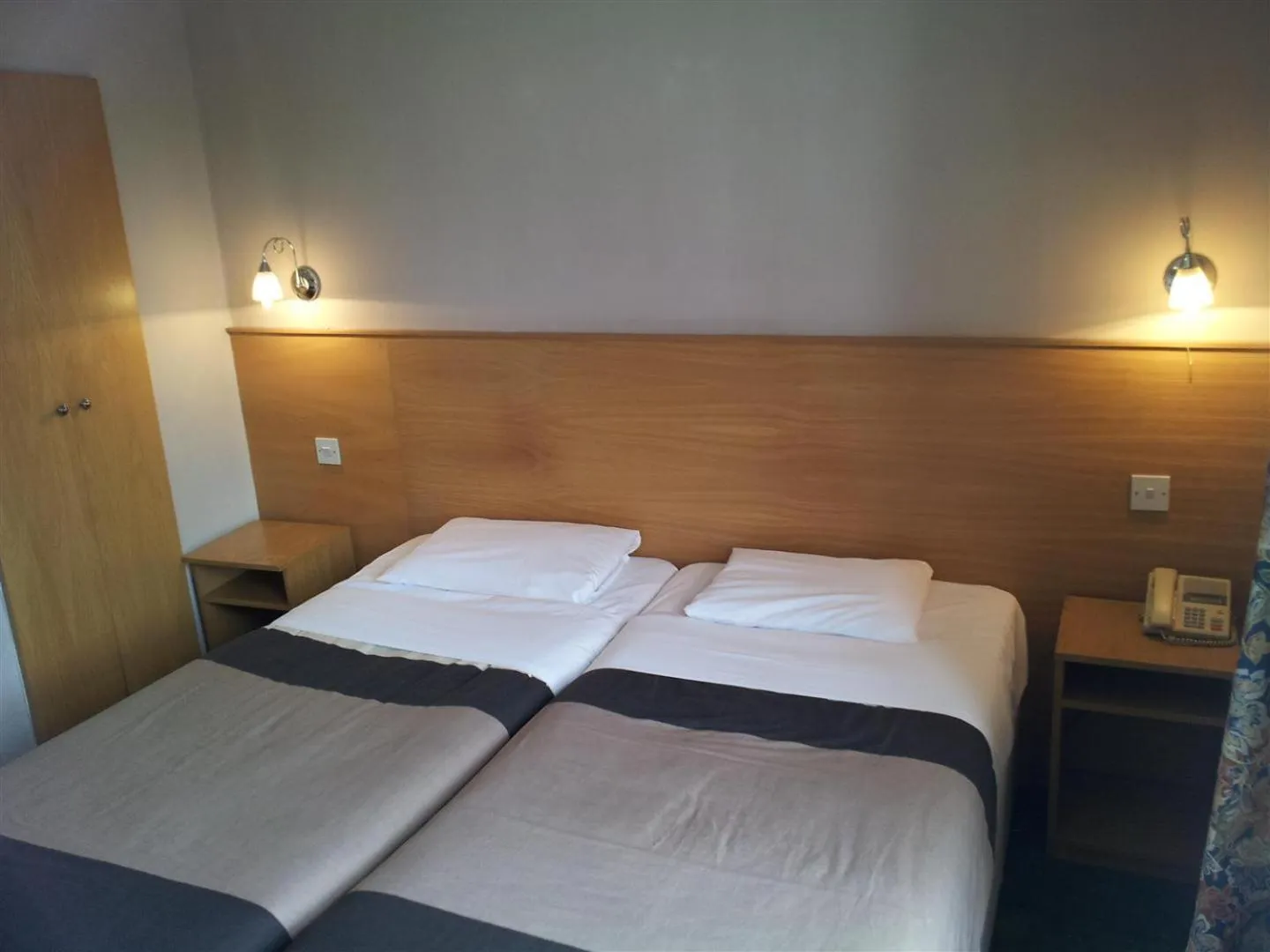 Bed in West Cromwell Hotel