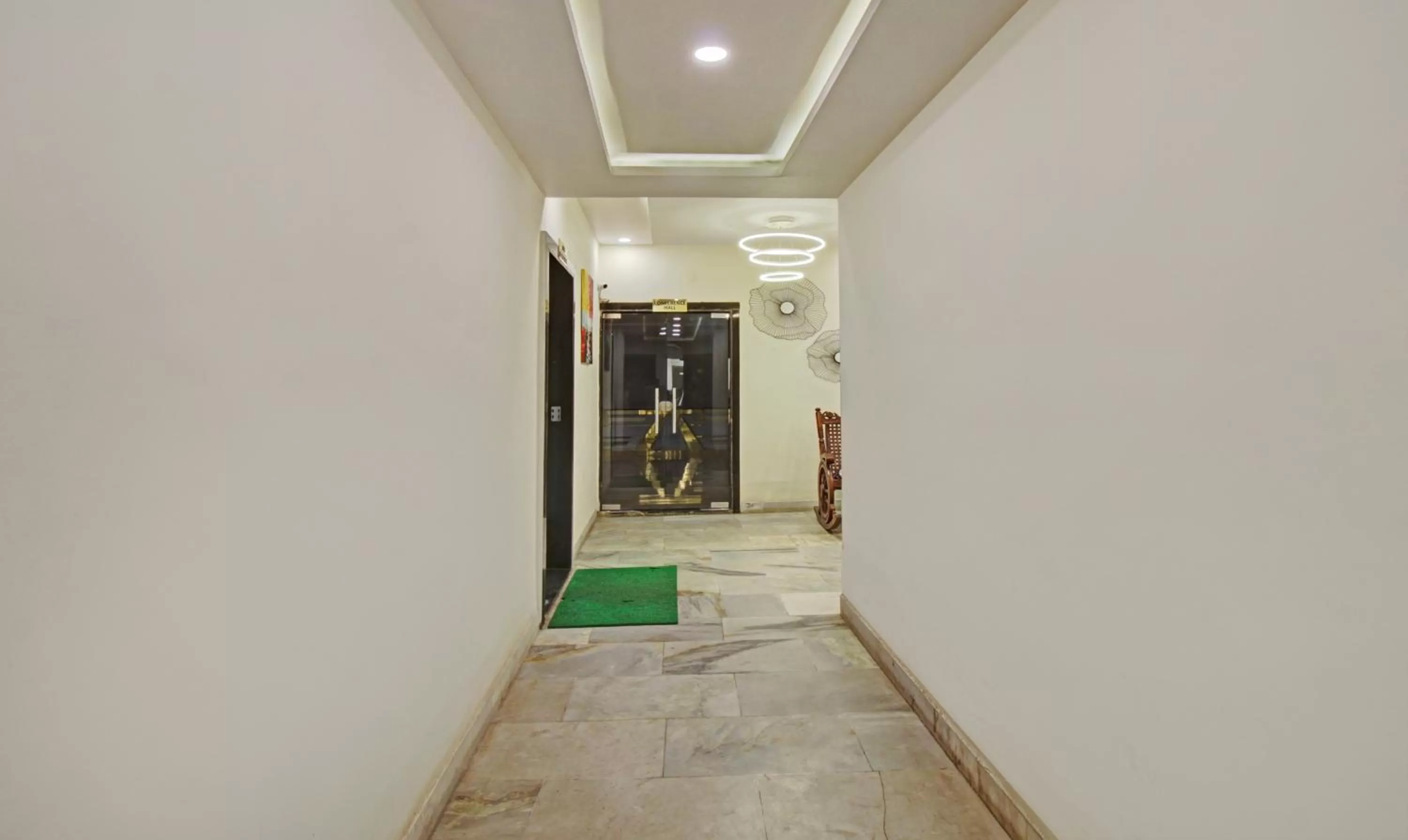 Lobby or reception in Treebo The Boss