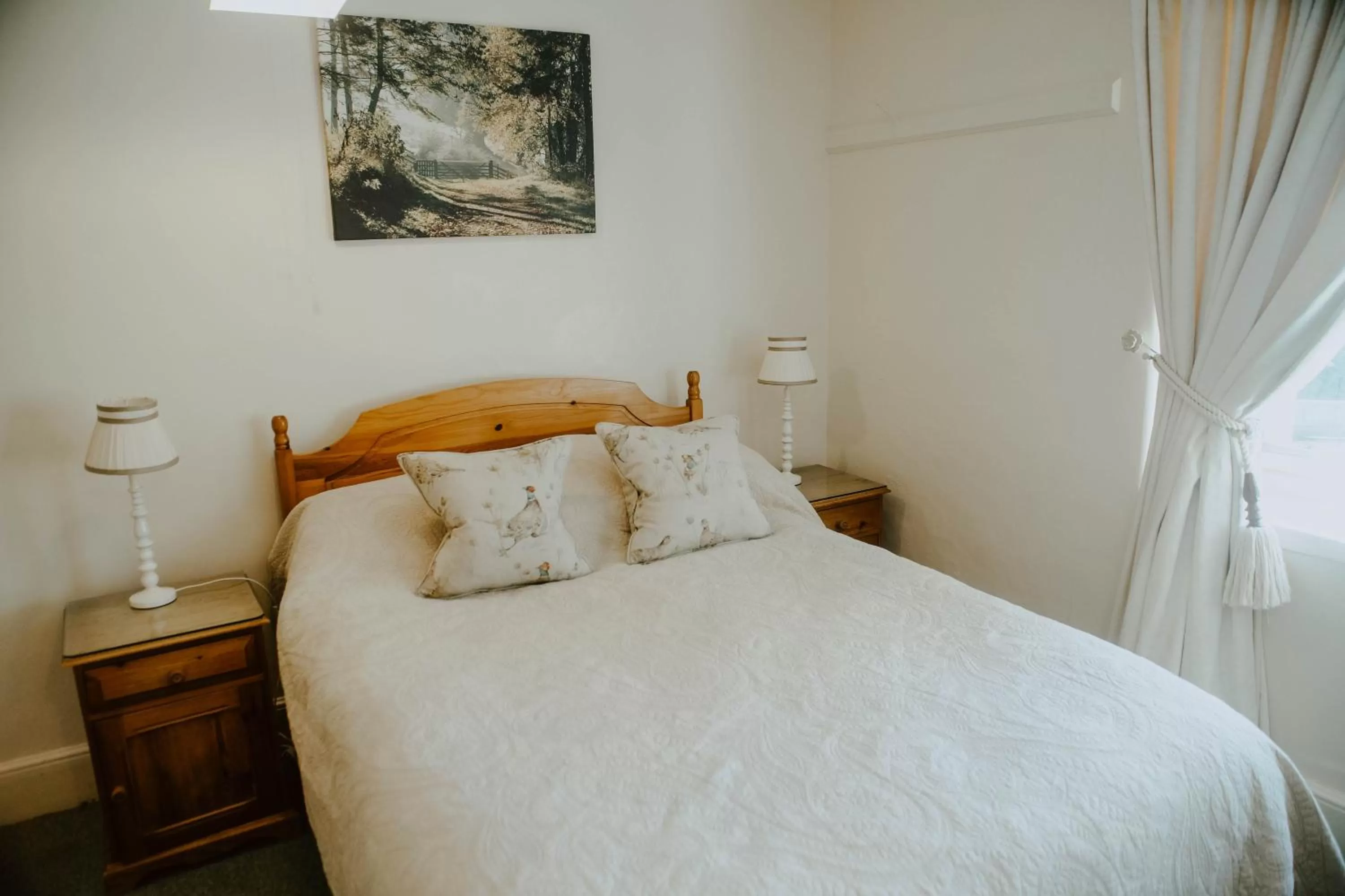 Bed in Toghill House Farm