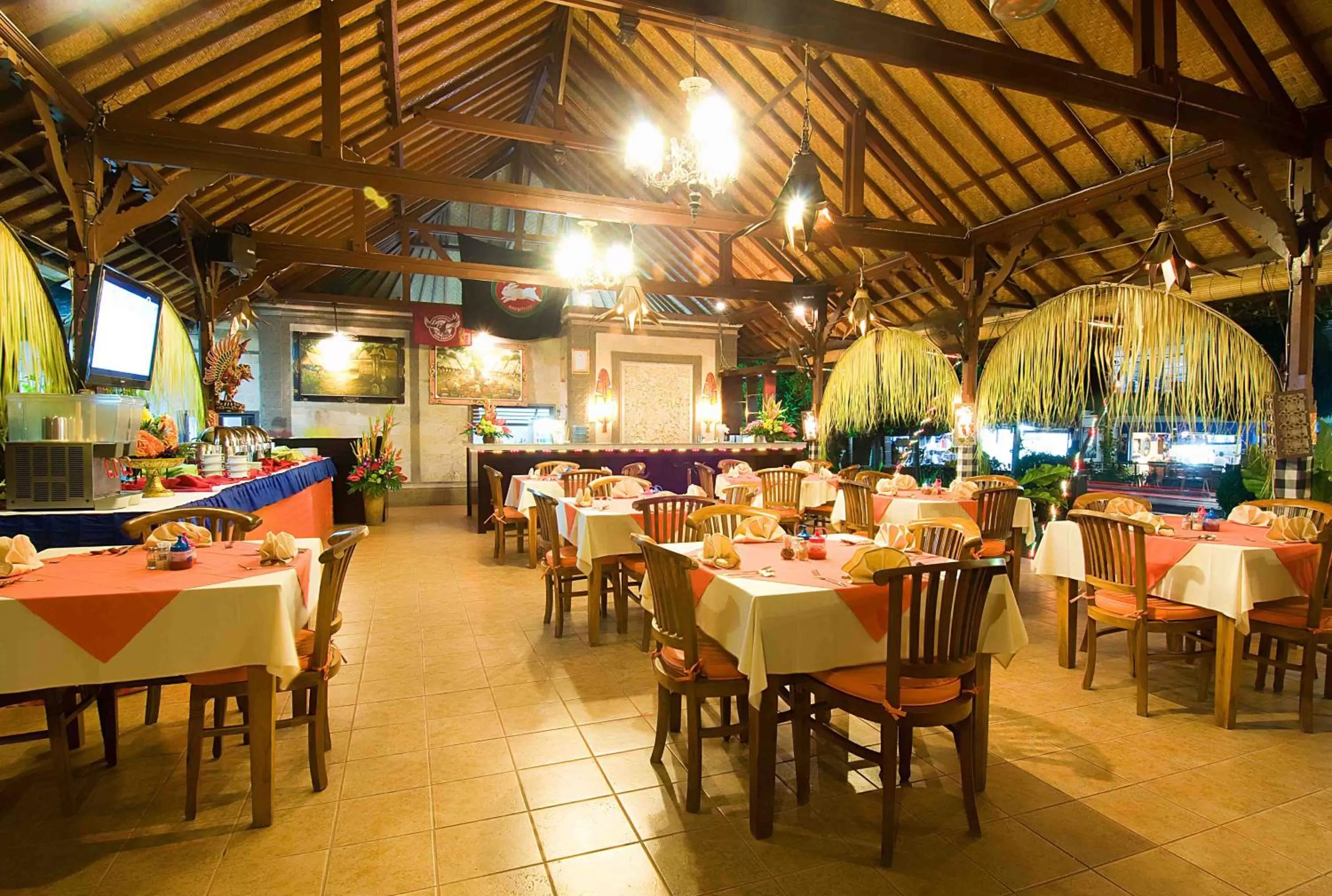 Restaurant/places to eat in Kusnadi Hotel