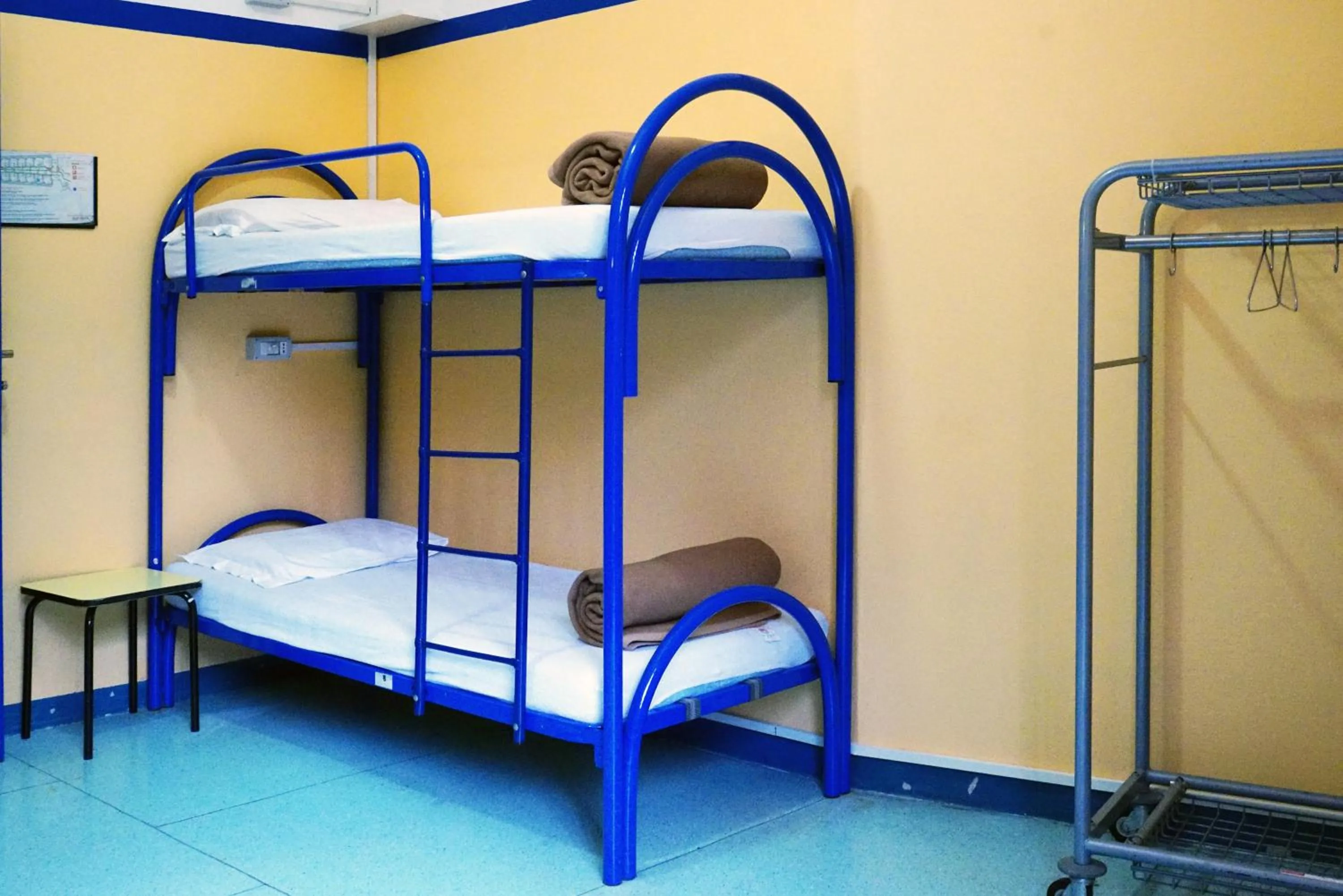 bunk bed, Bed in Hi! Ostello Milano