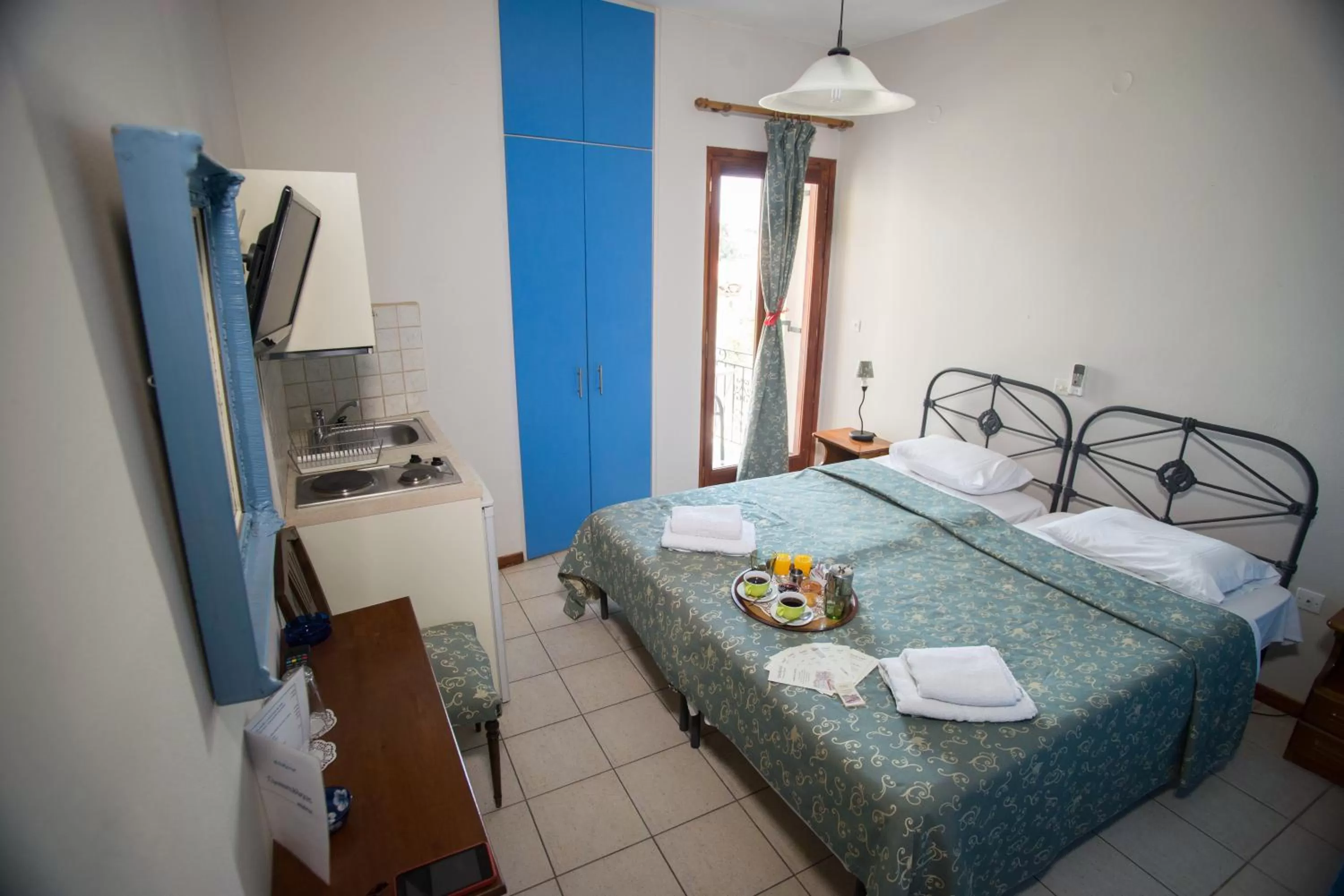 Photo of the whole room, Bed in Filoxenia Studios