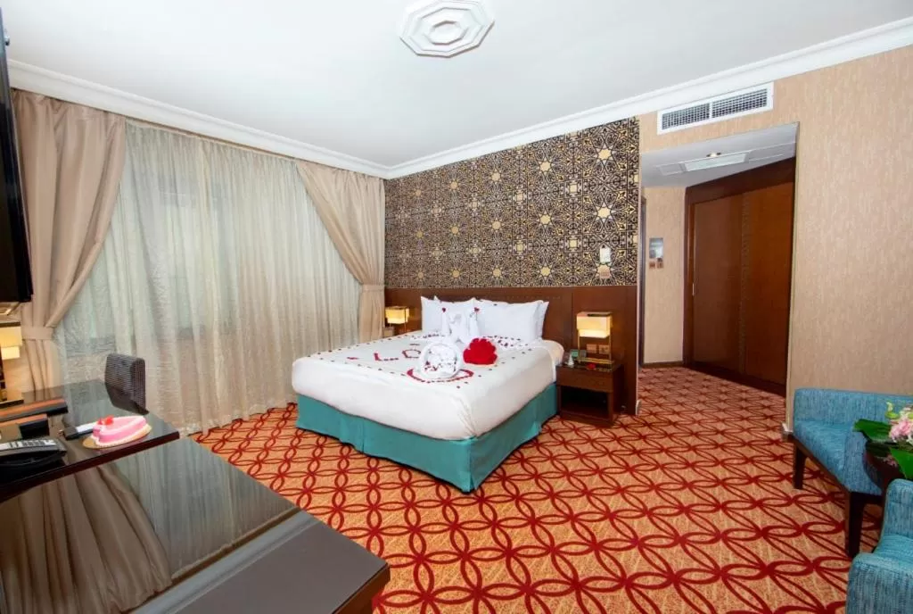 Bed in Dallah Taibah Hotel