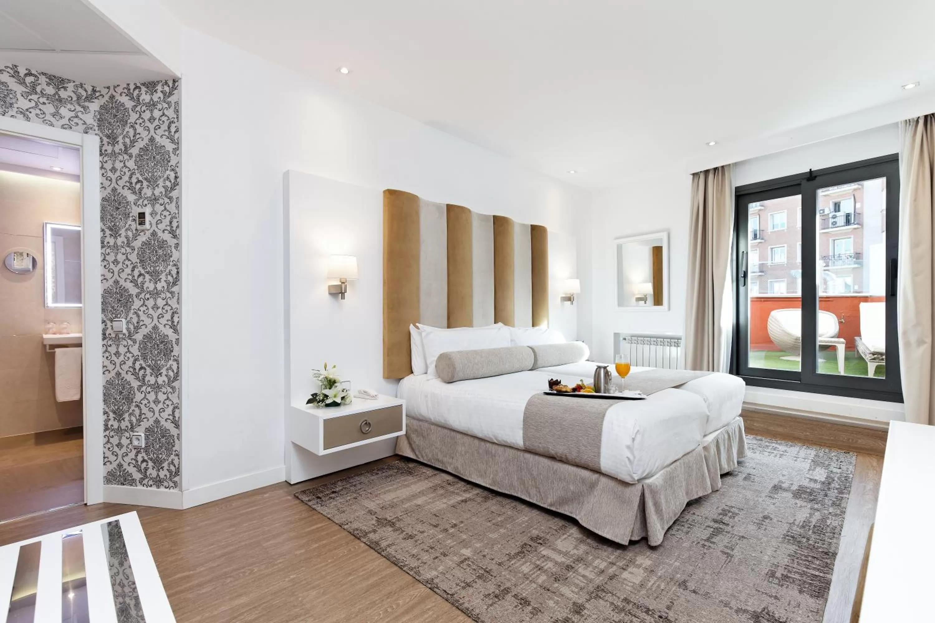 Photo of the whole room, Bed in Grupotel Mayorazgo