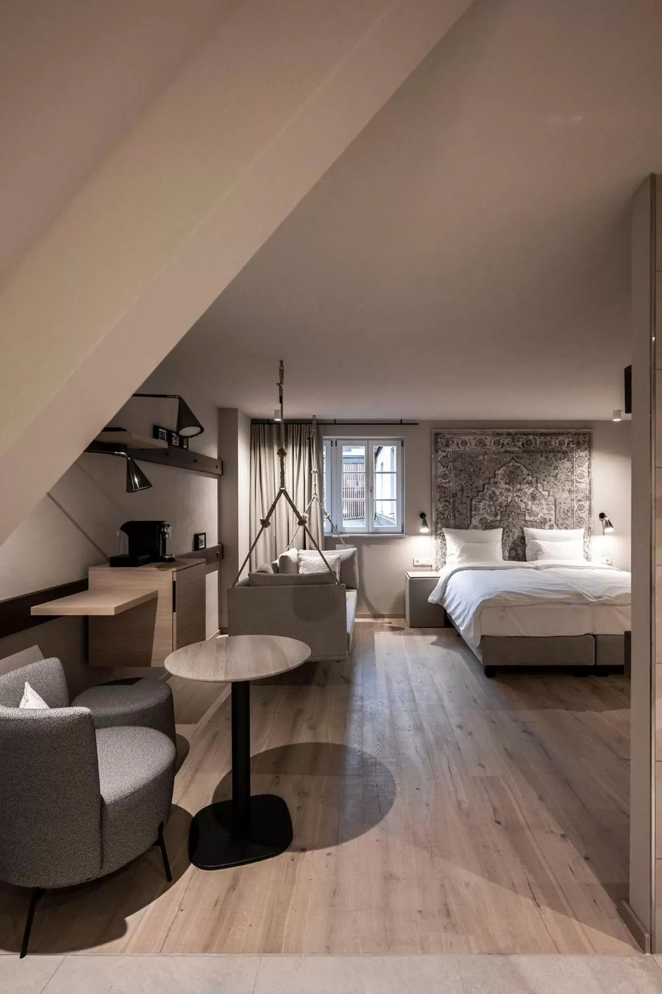 Living room, Bed in HOTEL & SPA Goldene Rose