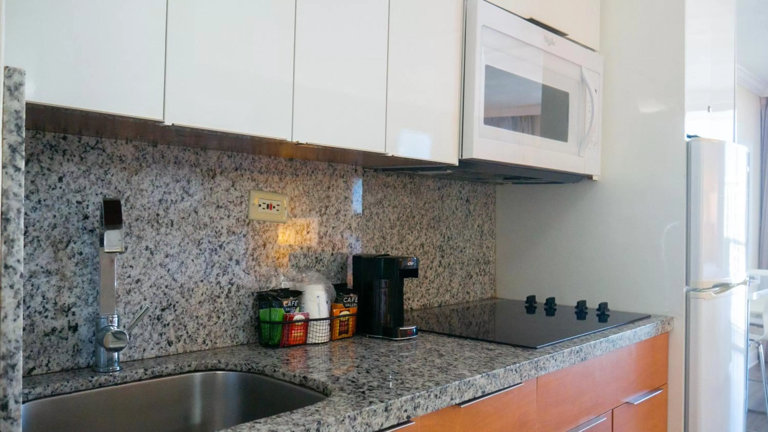 Ramada Plaza by Wyndham Marco Polo Beach Resort