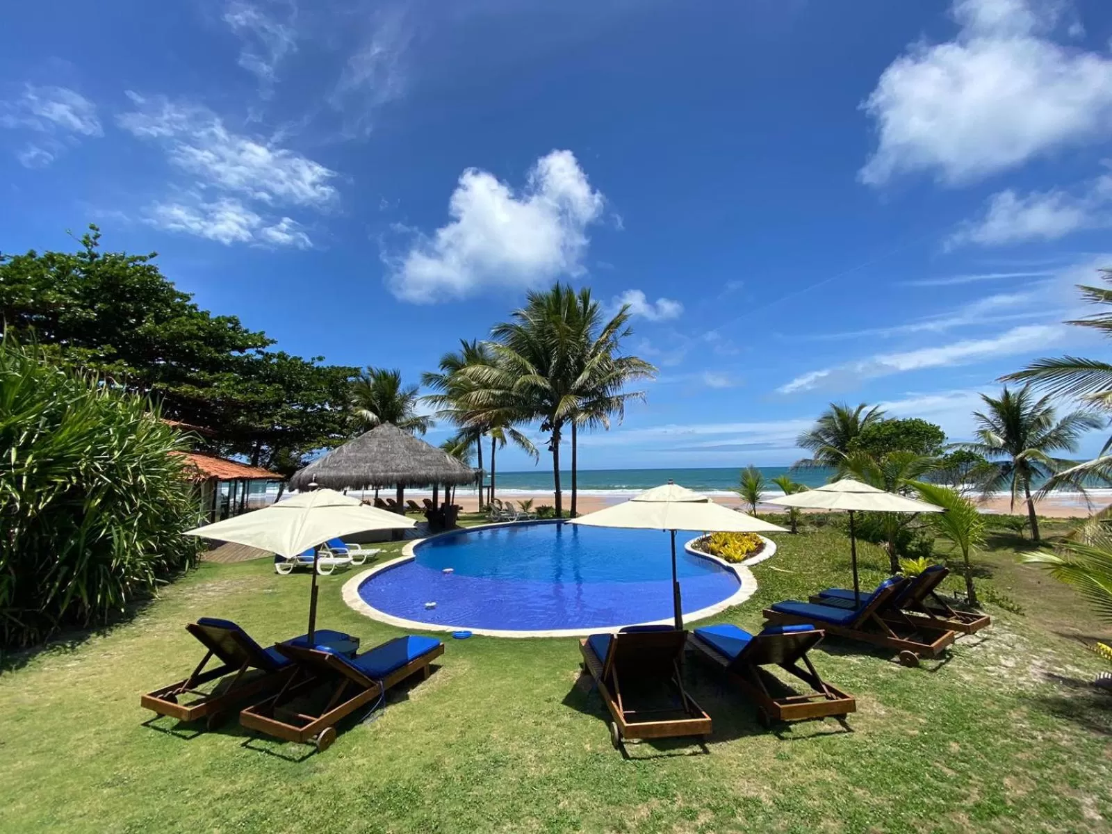 Swimming pool in Pousada Bahia Boa