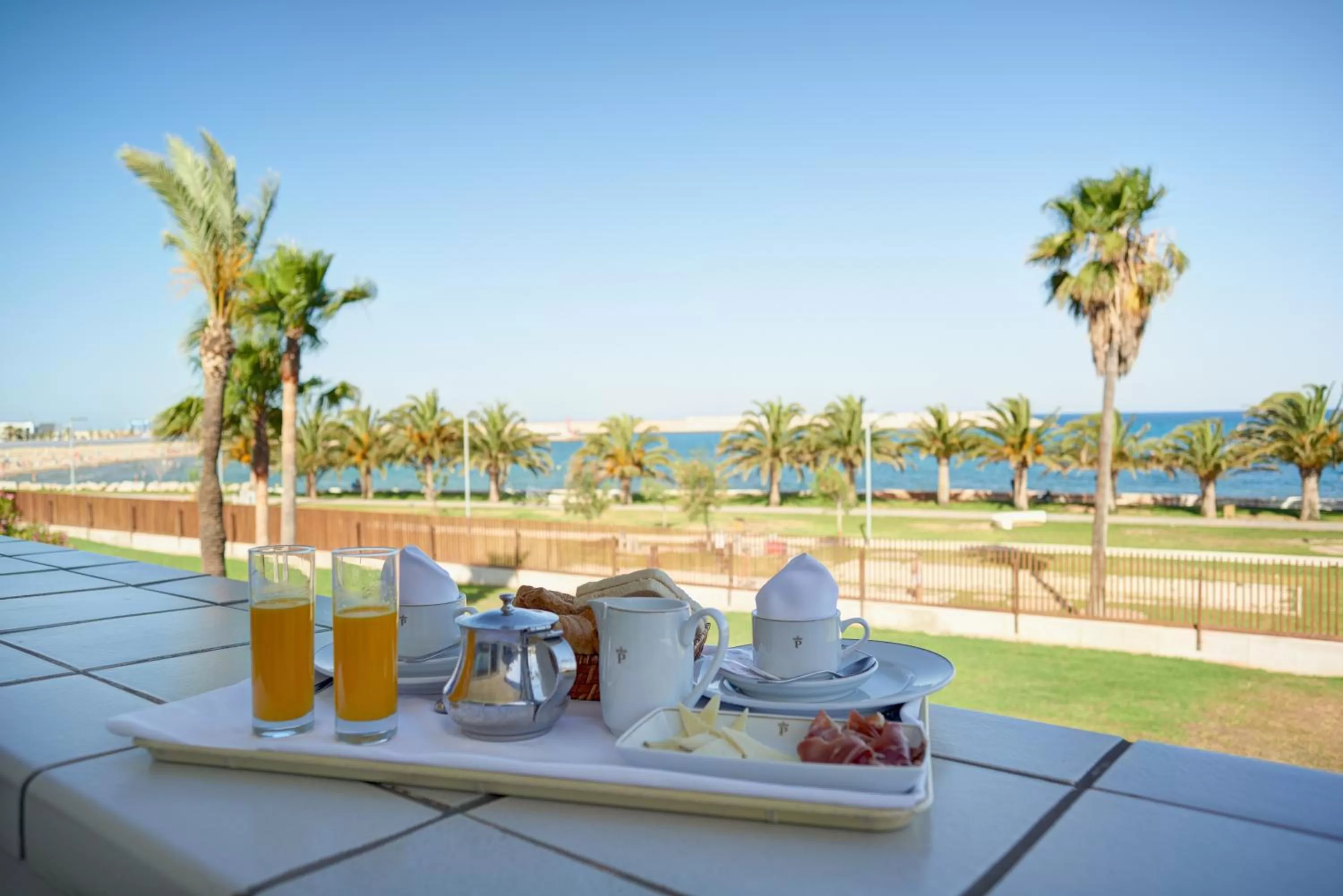 Continental breakfast in Parador de Benicarló