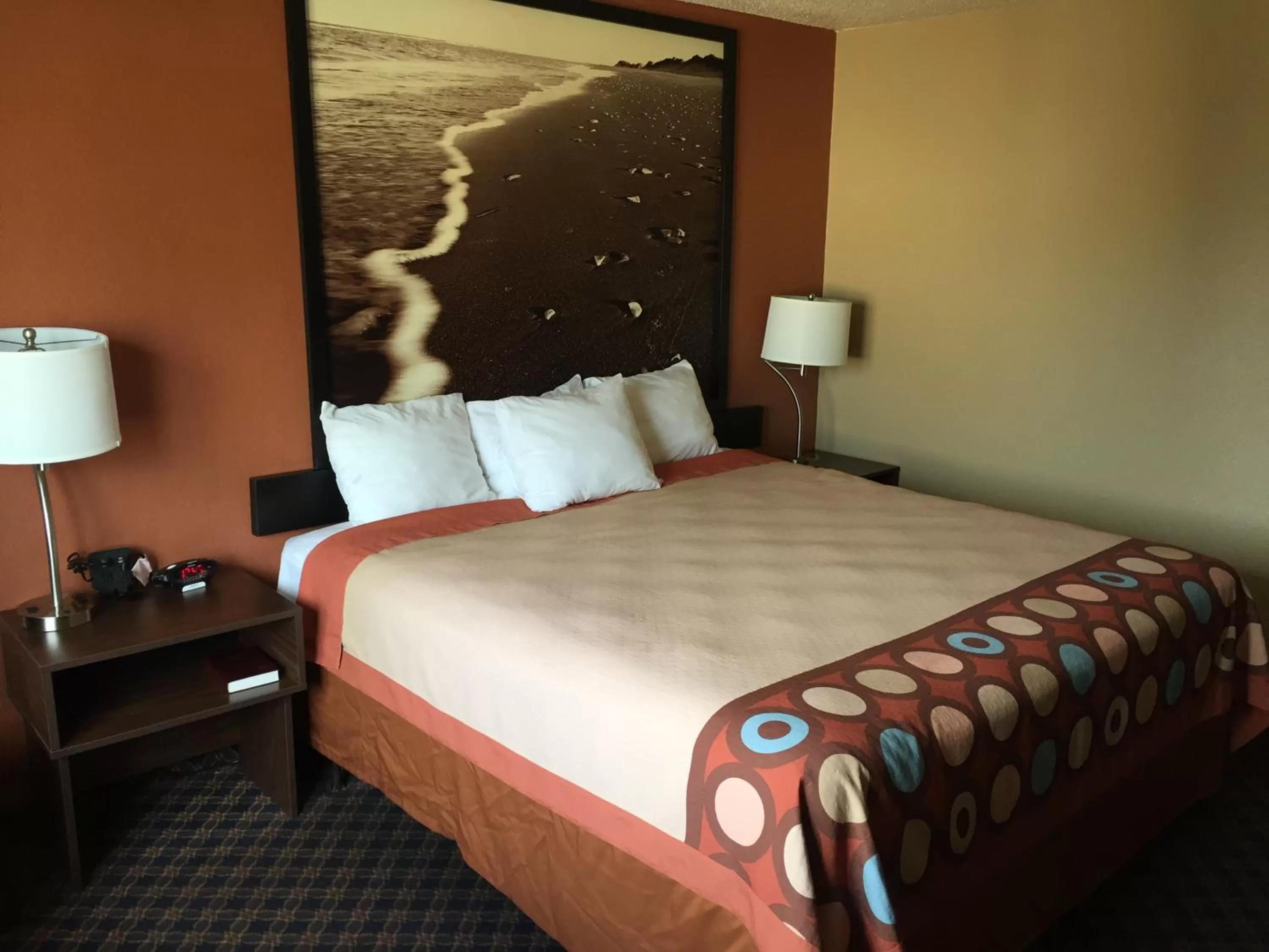 Bed in Super 8 by Wyndham College Station