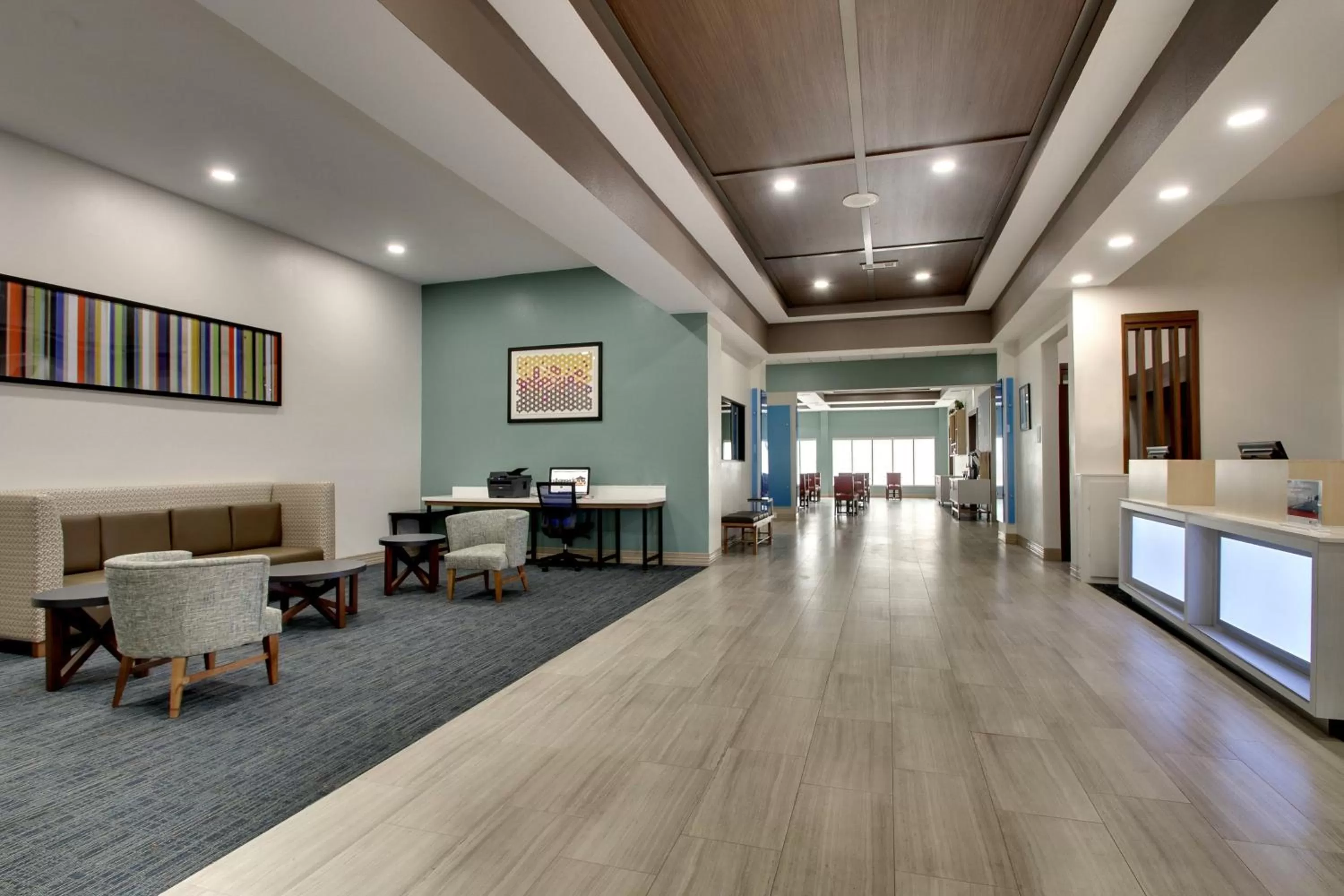 Lobby or reception in Holiday Inn Express & Suites Laurel by IHG