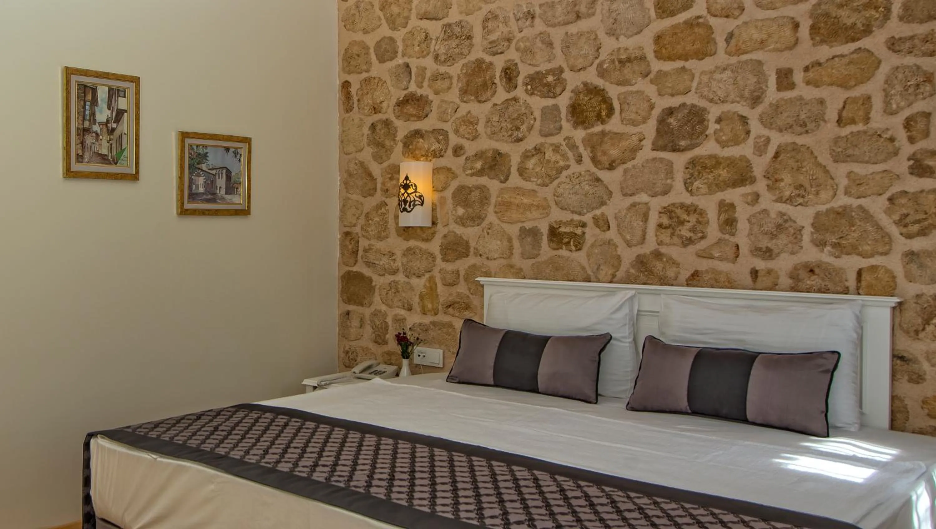 Superior Double Room in Argos Hotel