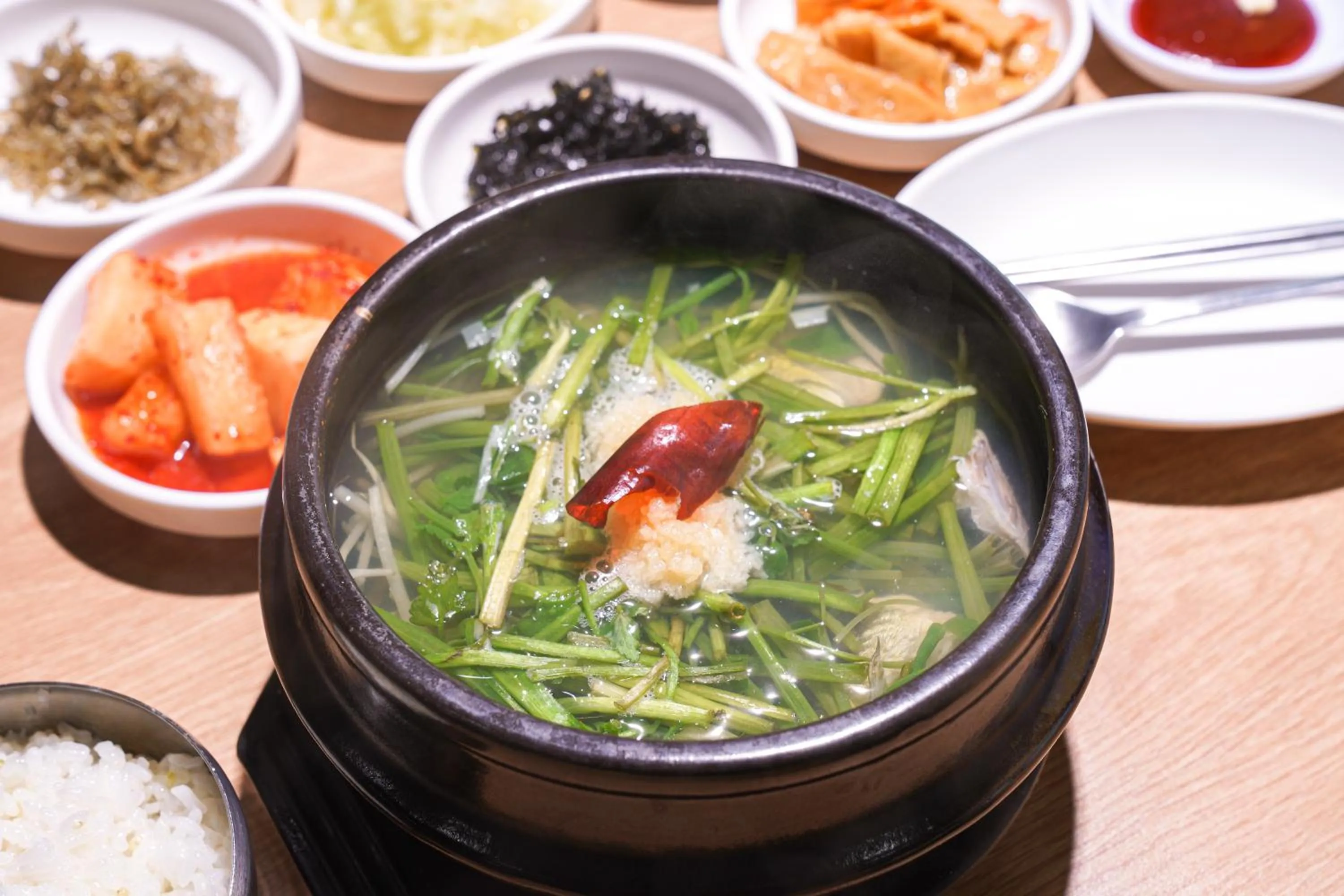 Mipo Oceanside Hotel