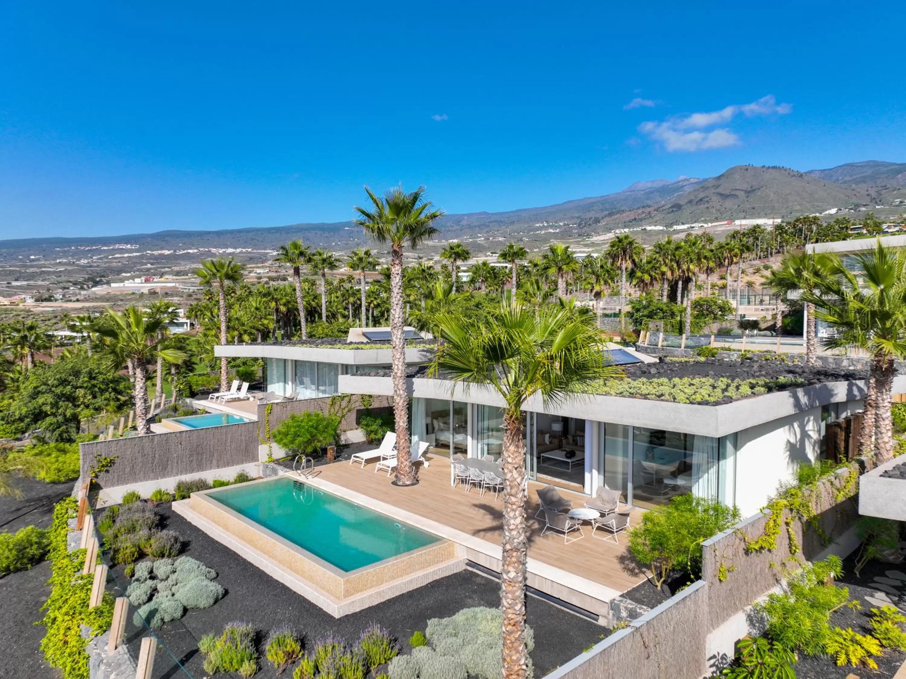 Property building in Los Jardines de Abama Suites & Villas