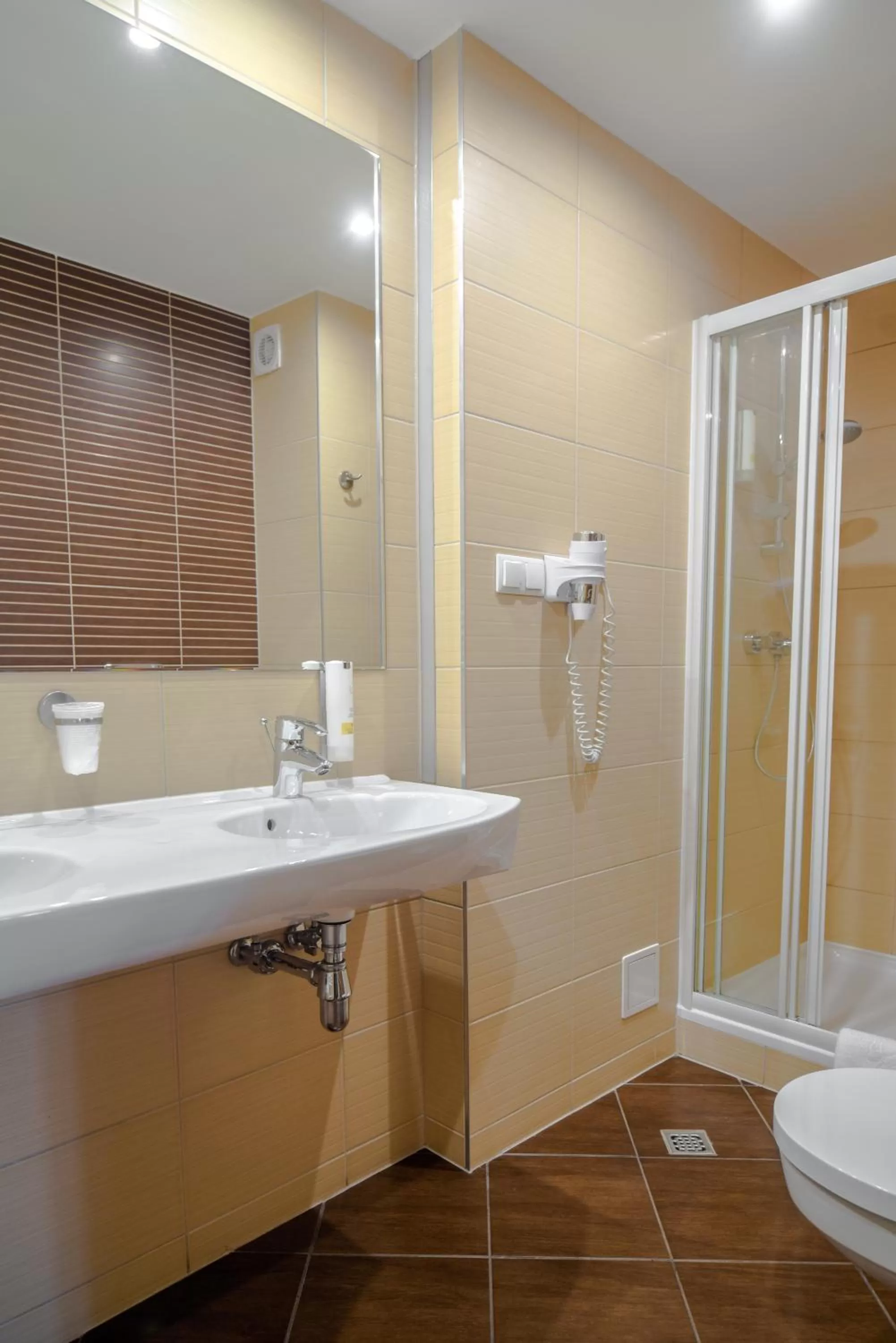 Bathroom in Gold Hotel