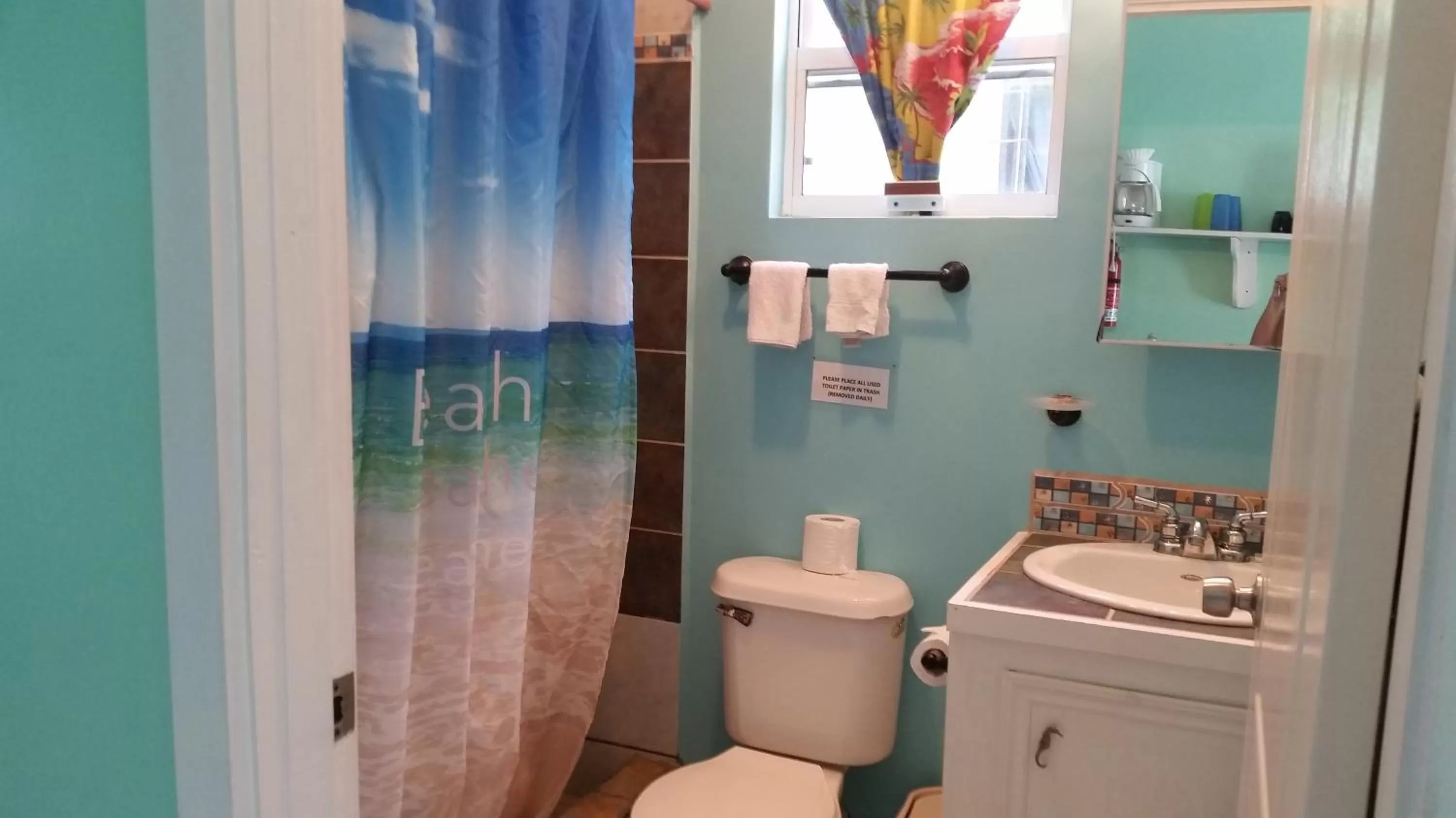 Bathroom in Barefoot Beach Belize