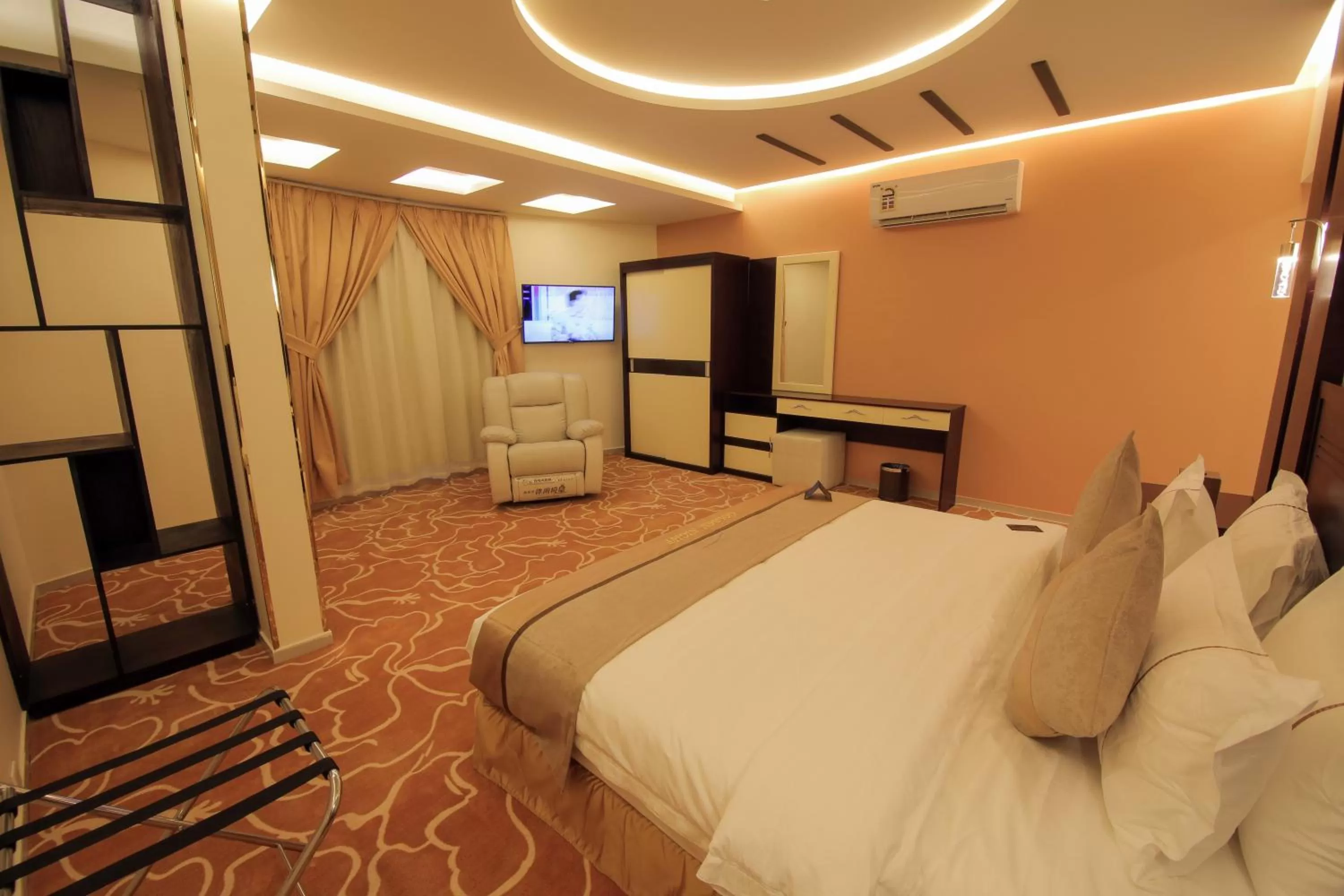 Bedroom, Bed in فندق جولدن نايت Golden Night Hotel
