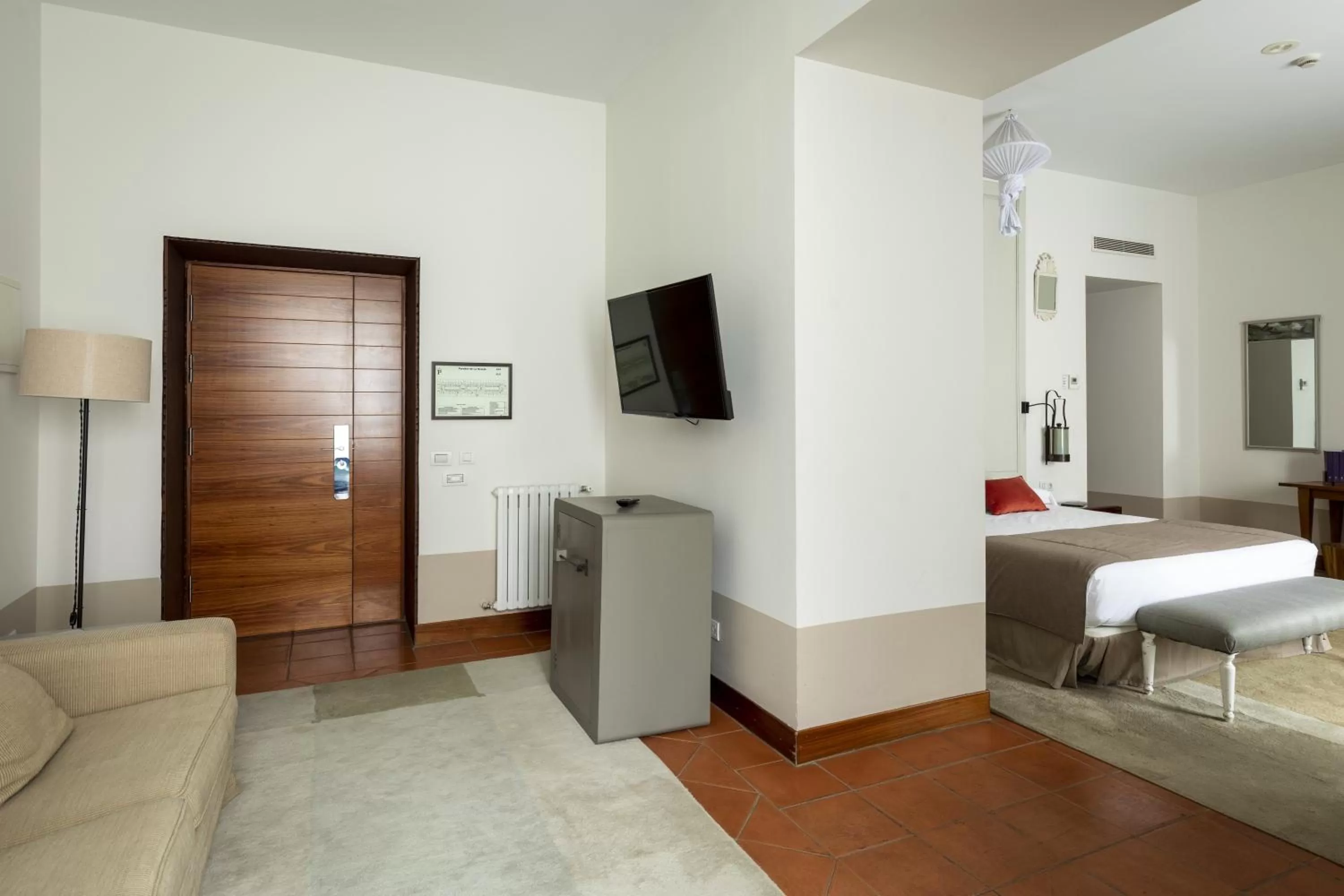 Photo of the whole room, Bed in Parador de La Granja