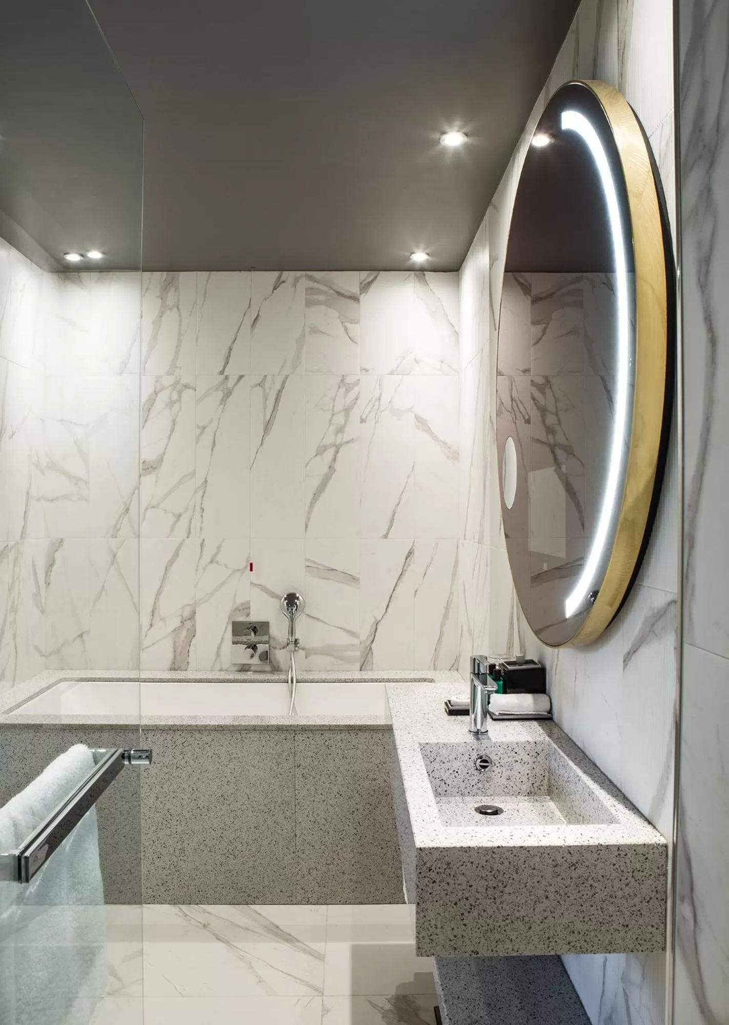 Bathroom in Sofitel Roma Villa Borghese