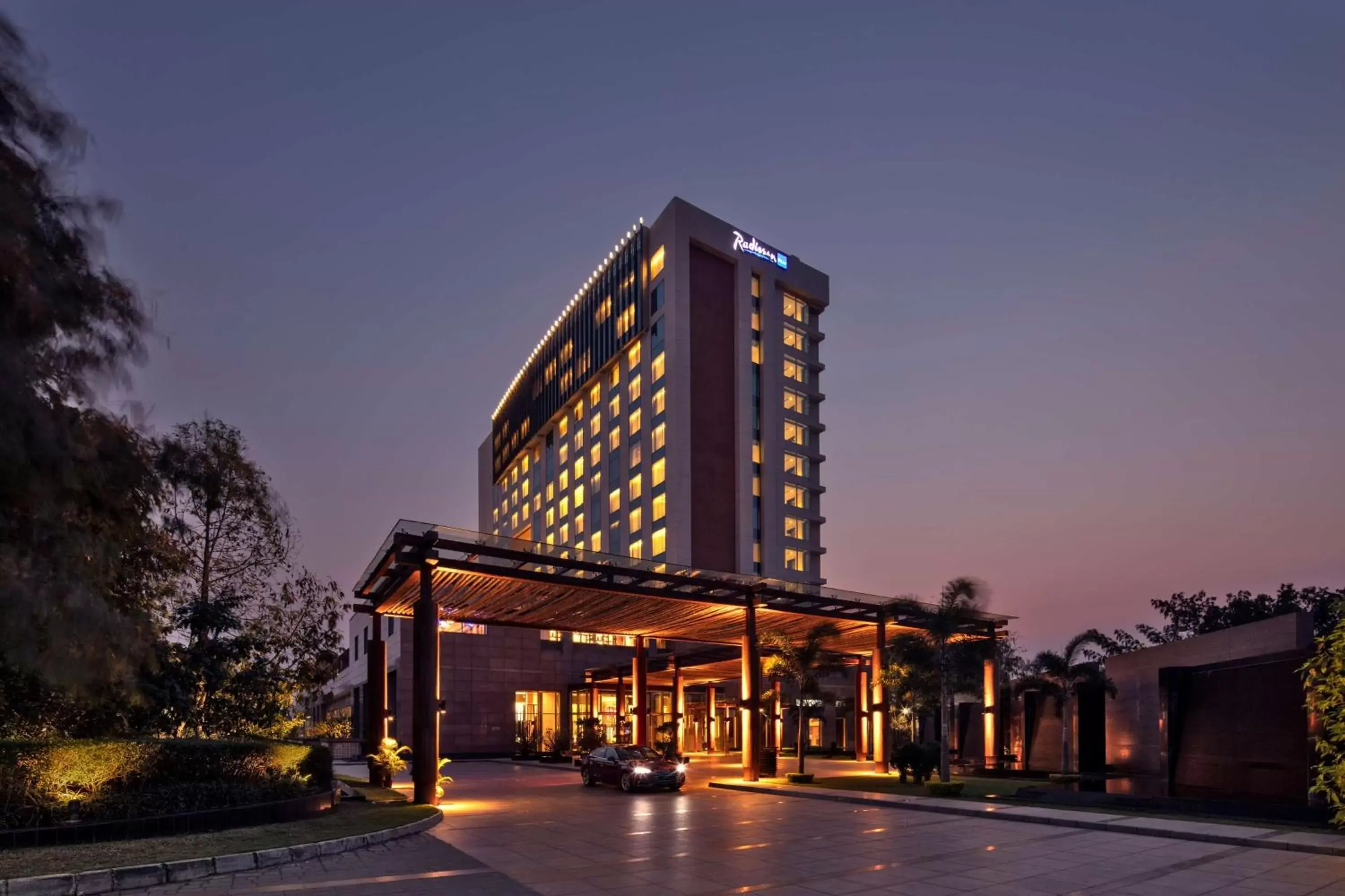 Radisson Blu Hotel Guwahati Radisson Blu Hotel Guwahati