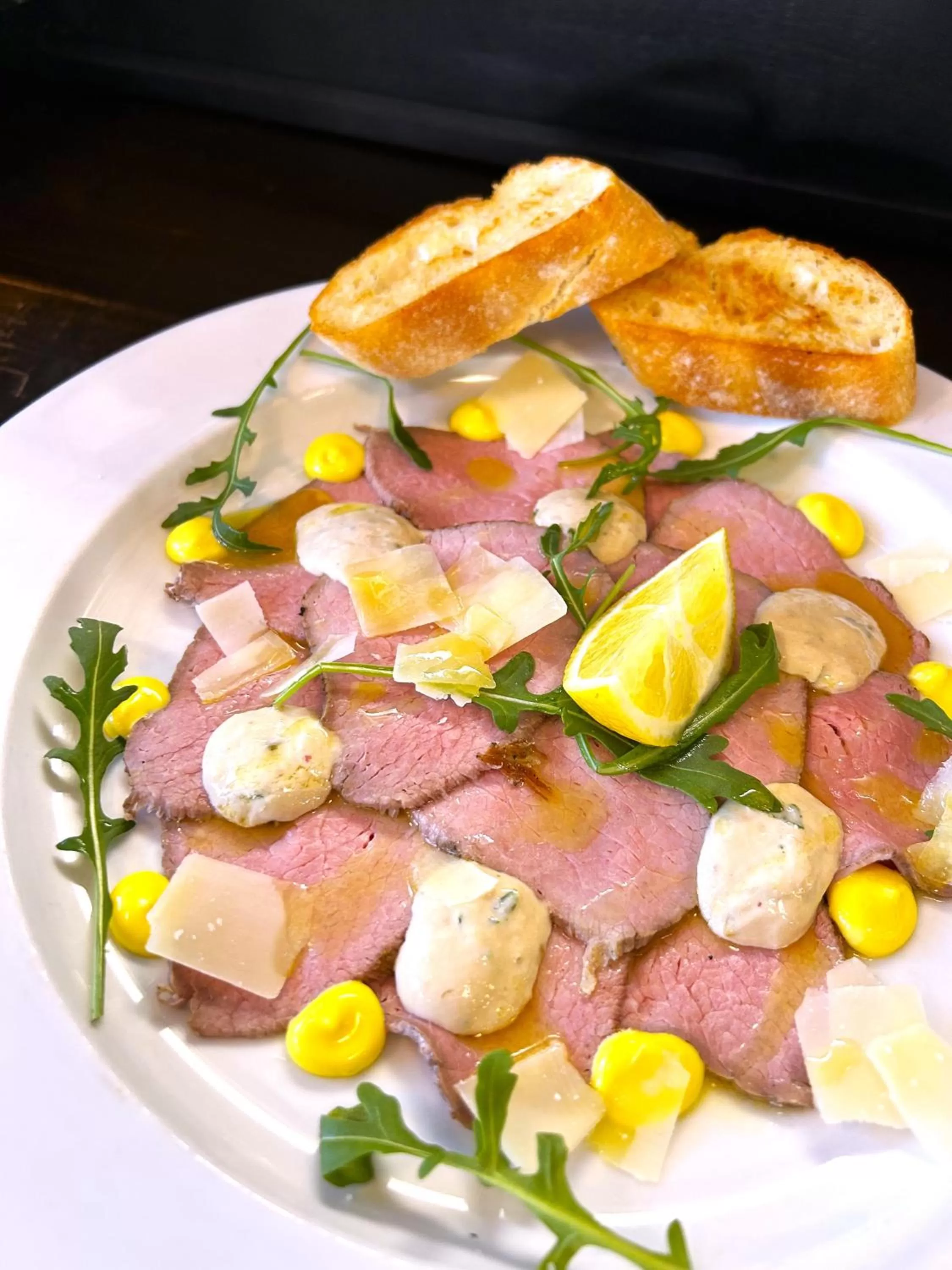 Restaurant/places to eat in Hotel Rajka