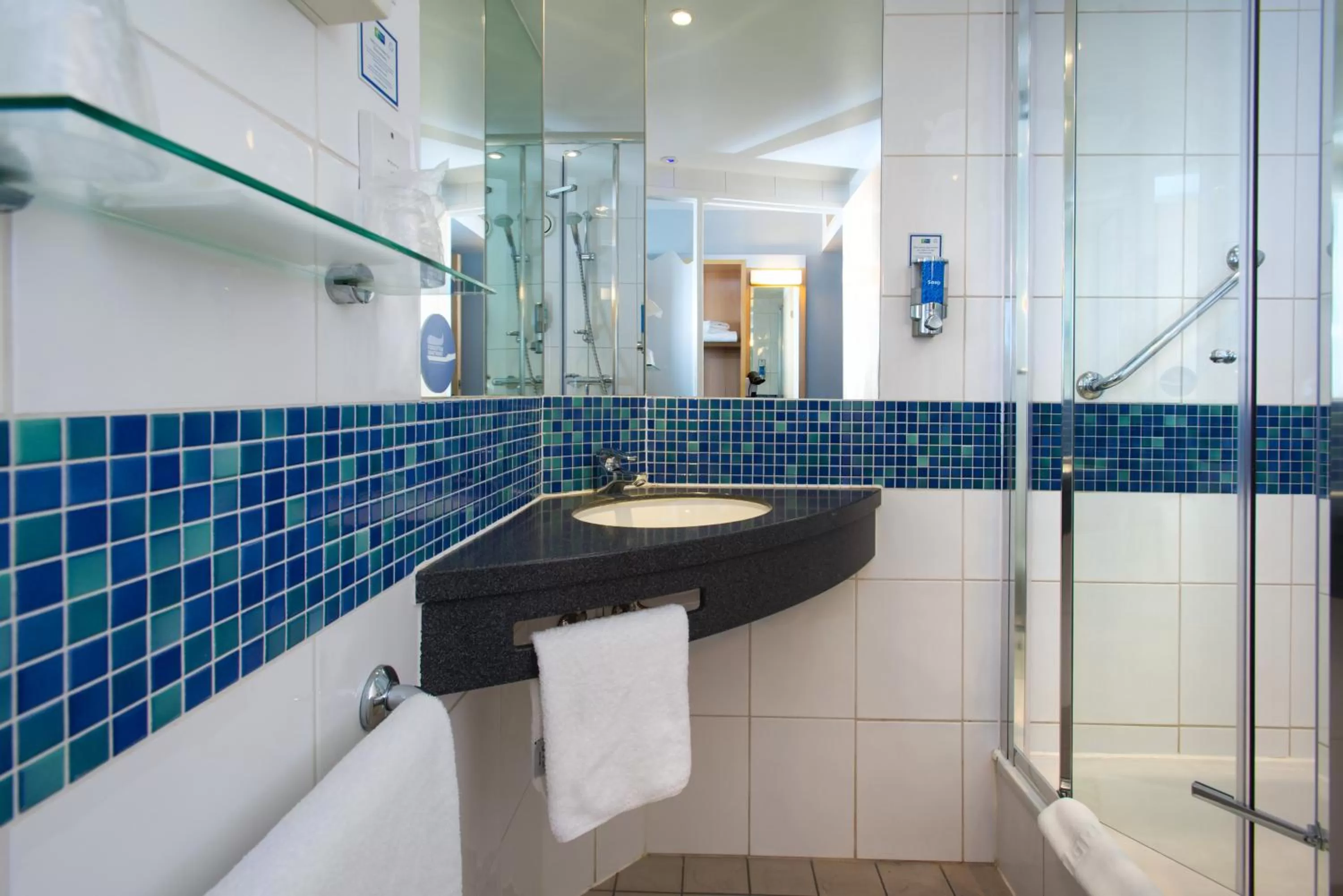 Bathroom in Holiday Inn Express Cambridge by IHG