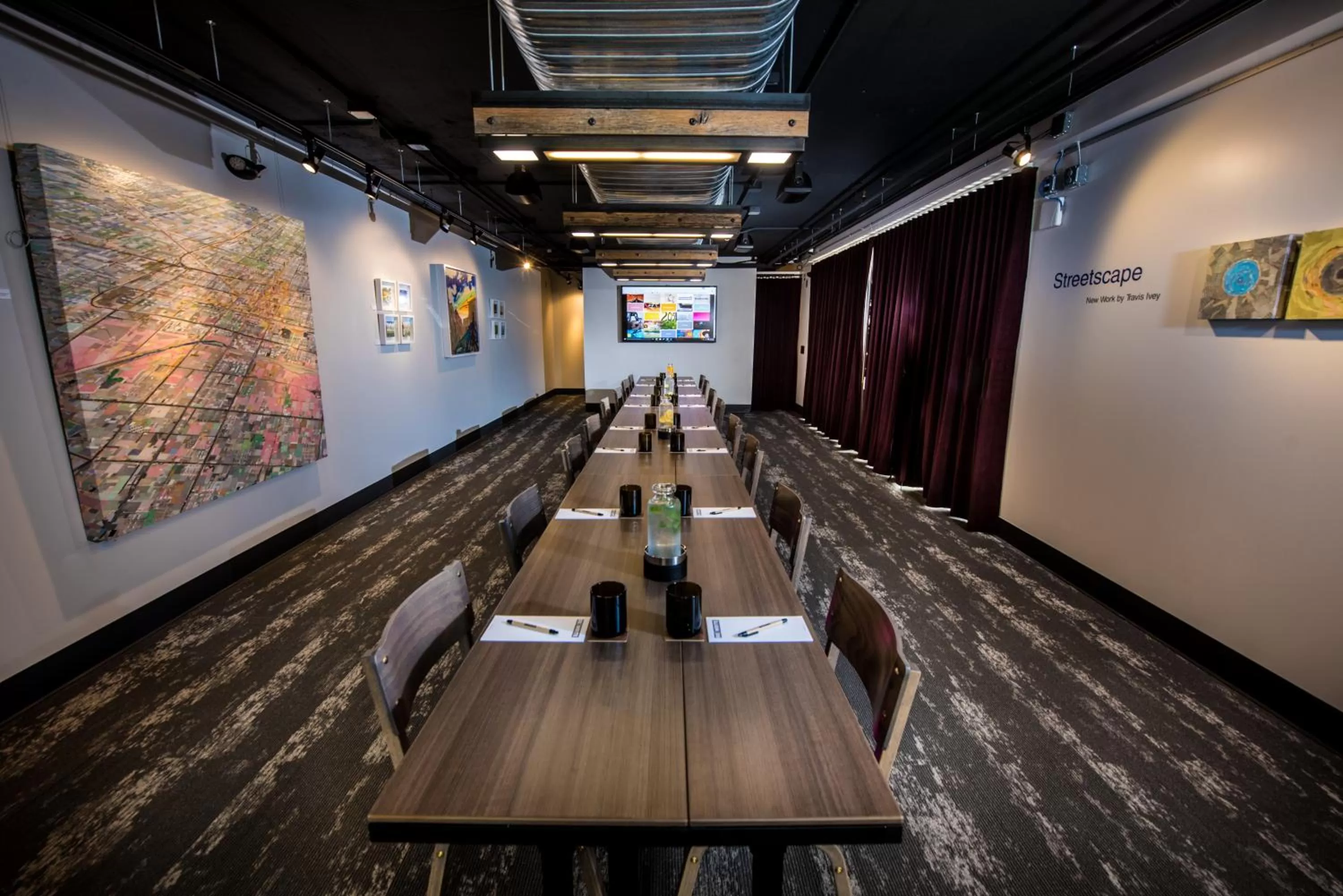 Meeting/conference room in Found Re Phoenix