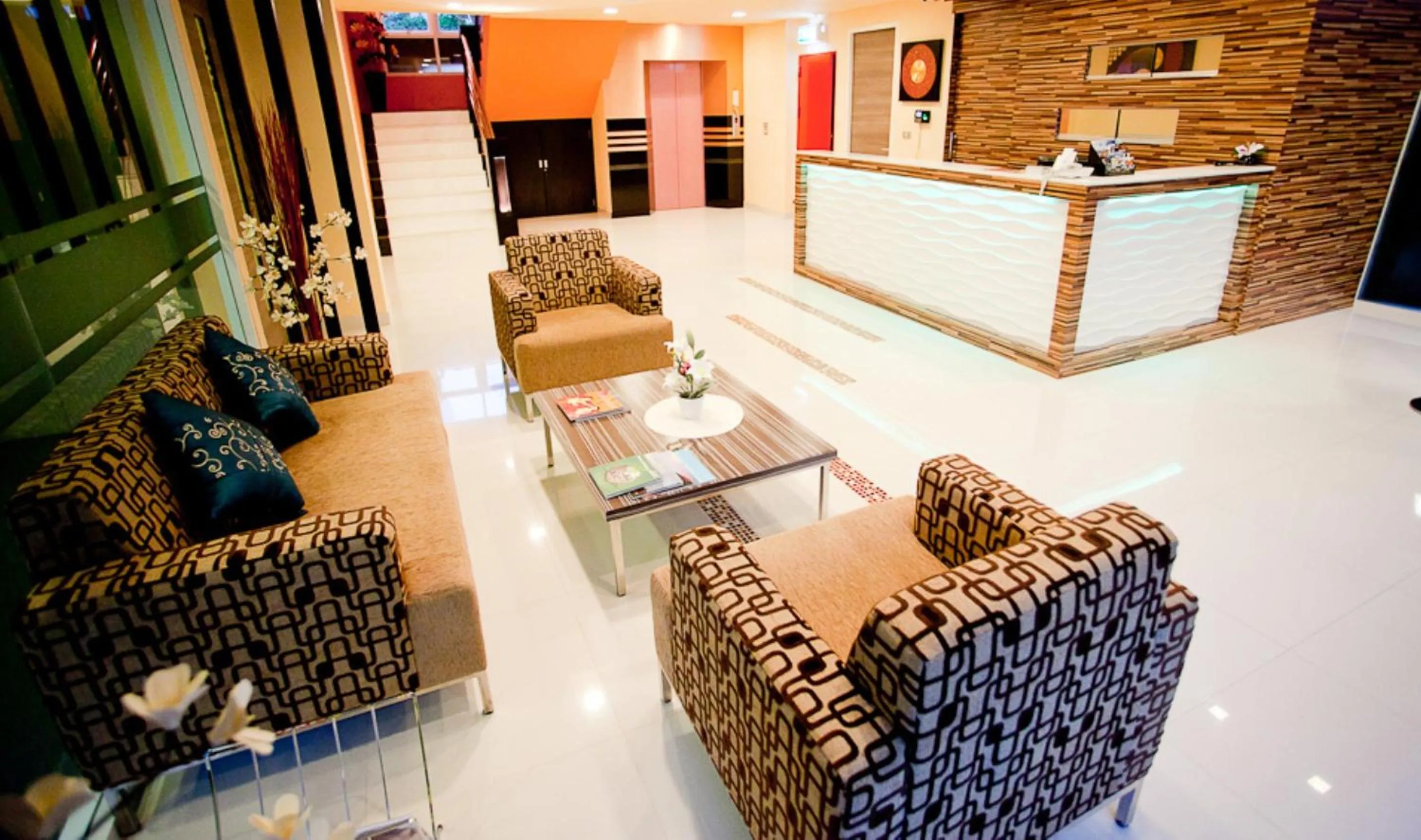 Lobby or reception in Icheck Inn Residences Sukhumvit 20